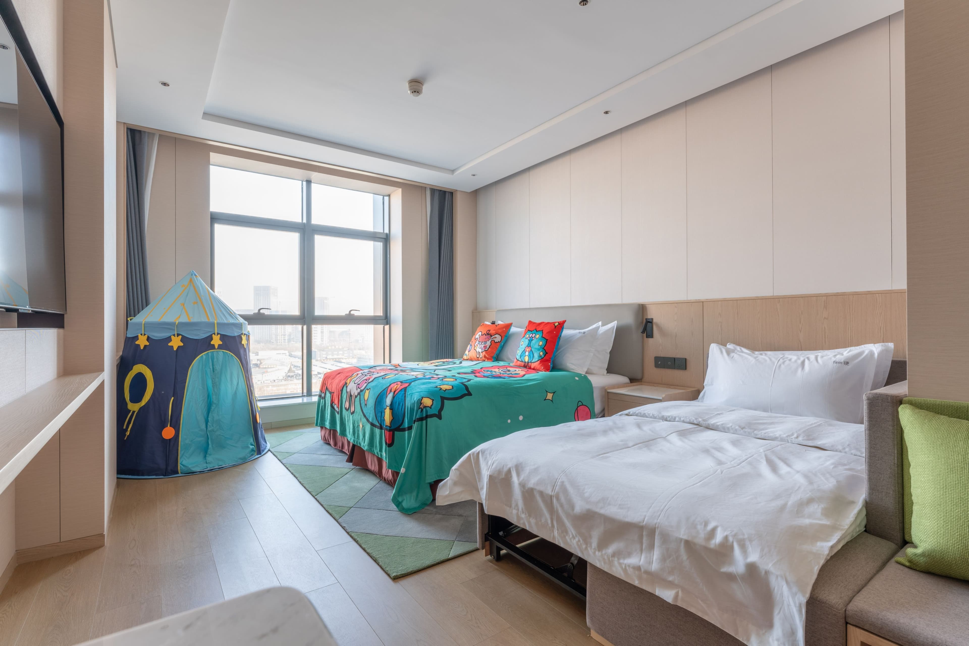 Holiday Inn Taiyuan Sunshine — 17