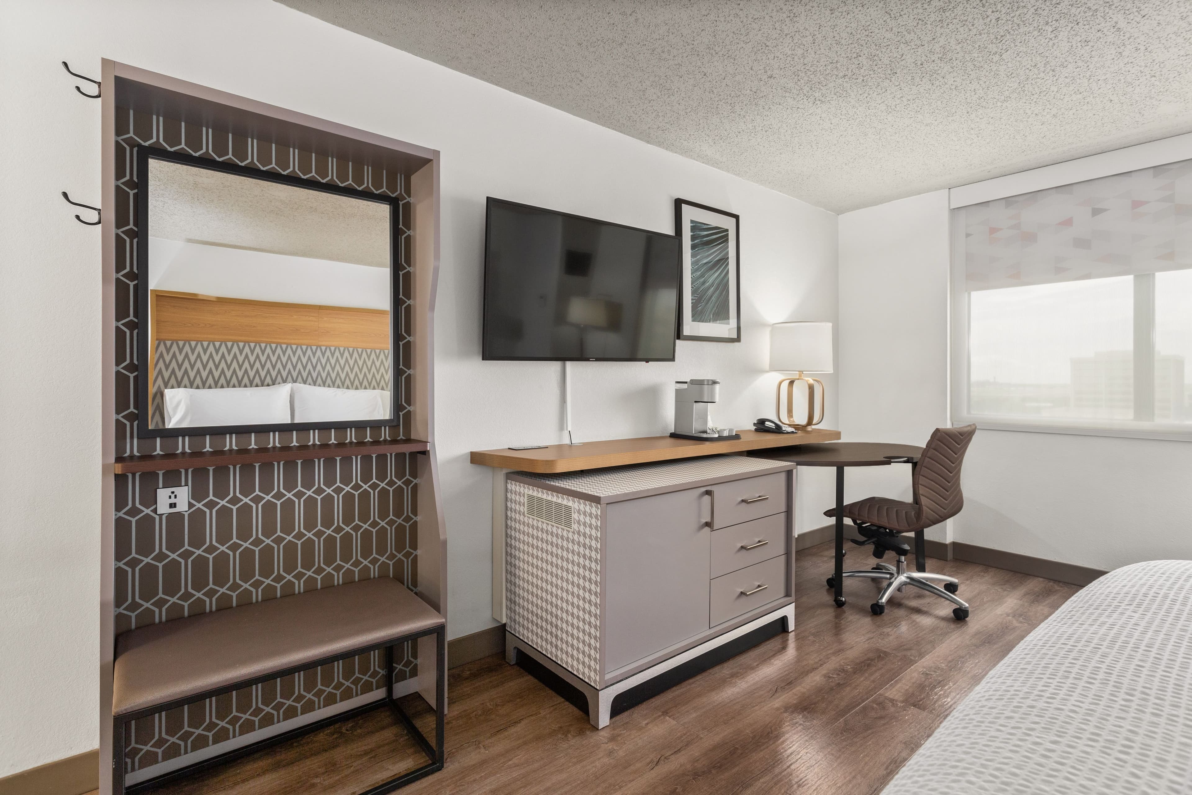 Holiday Inn Tampa Westshore - Airport Area — 10