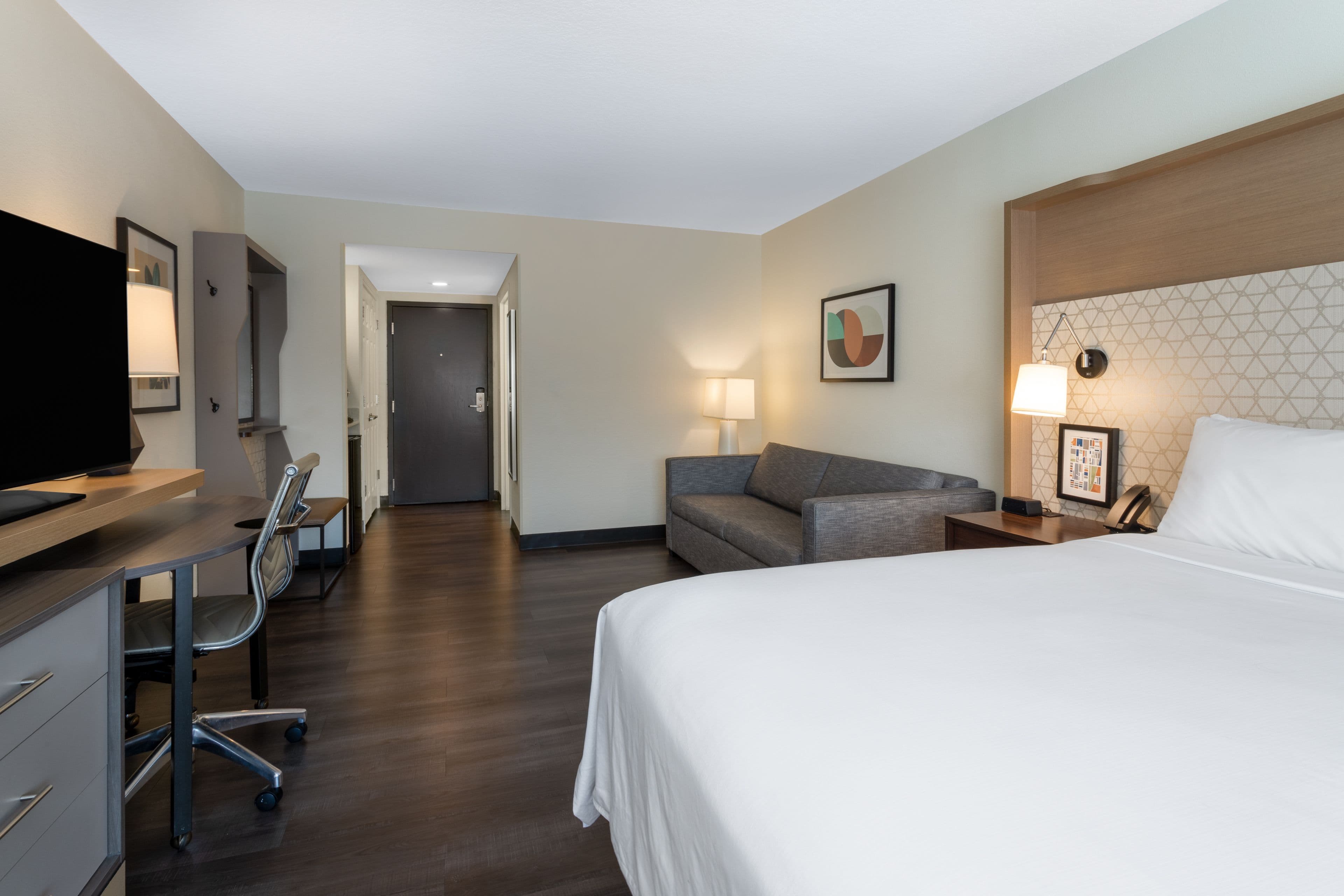 Holiday Inn Tampa North - Image 5