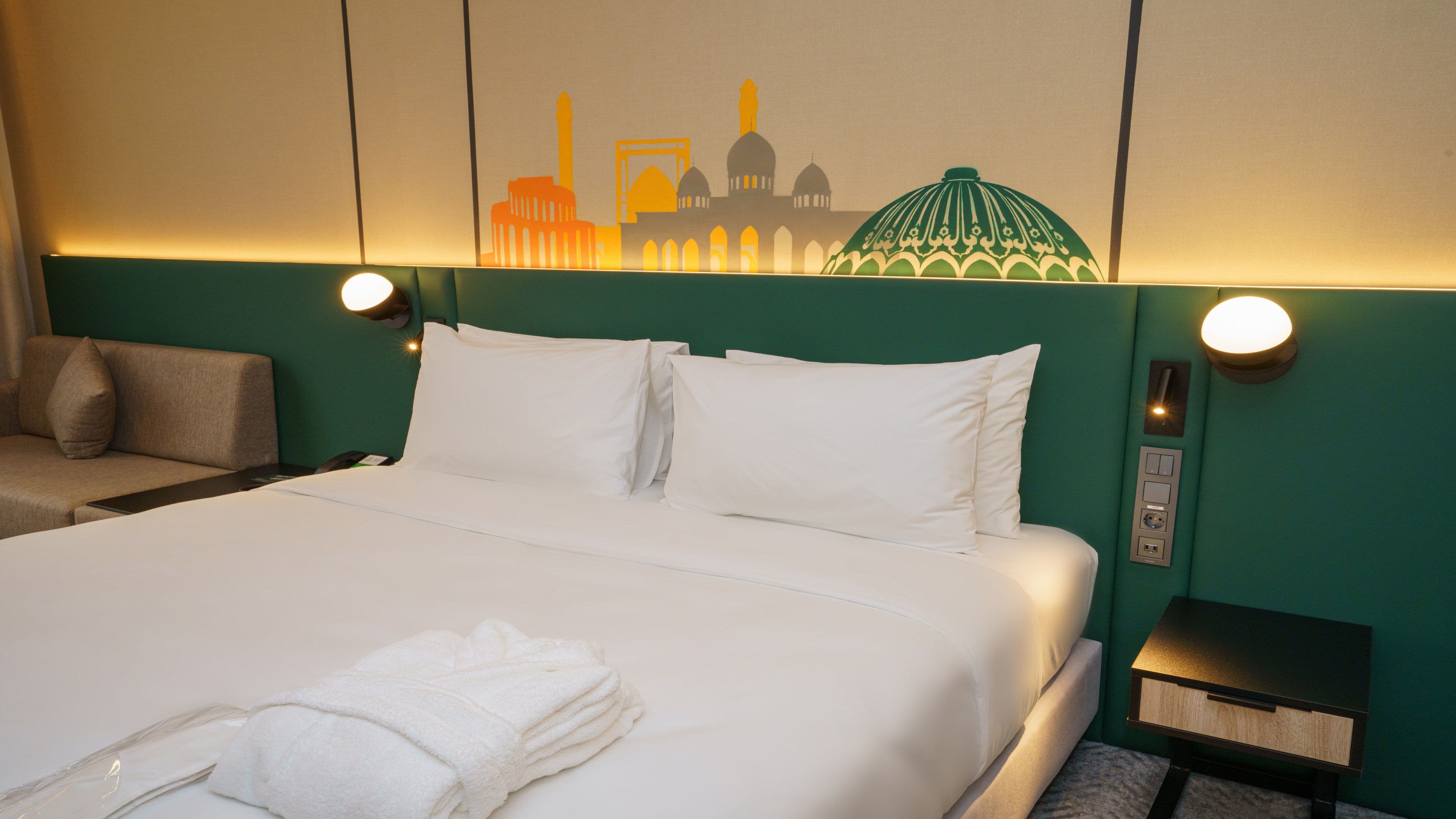 Holiday Inn Tashkent City — 47