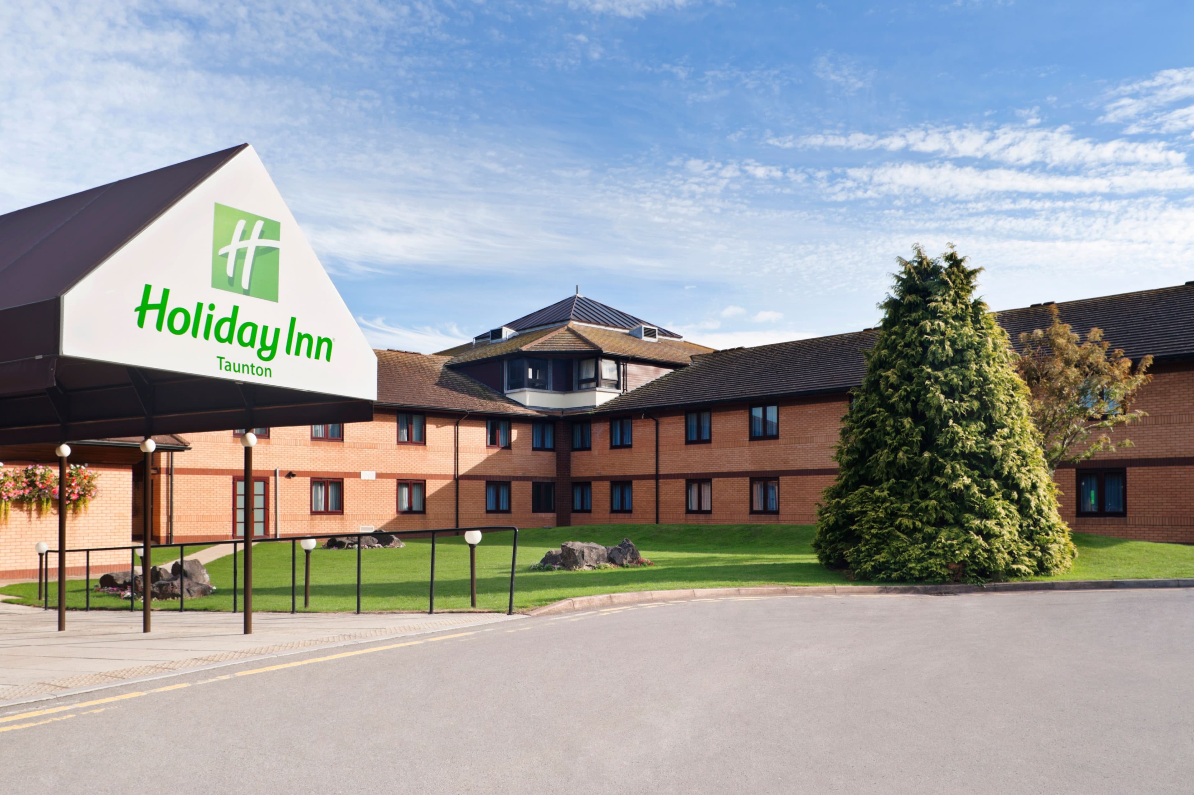 Holiday Inn Taunton M5, Jct.25 - Image 1