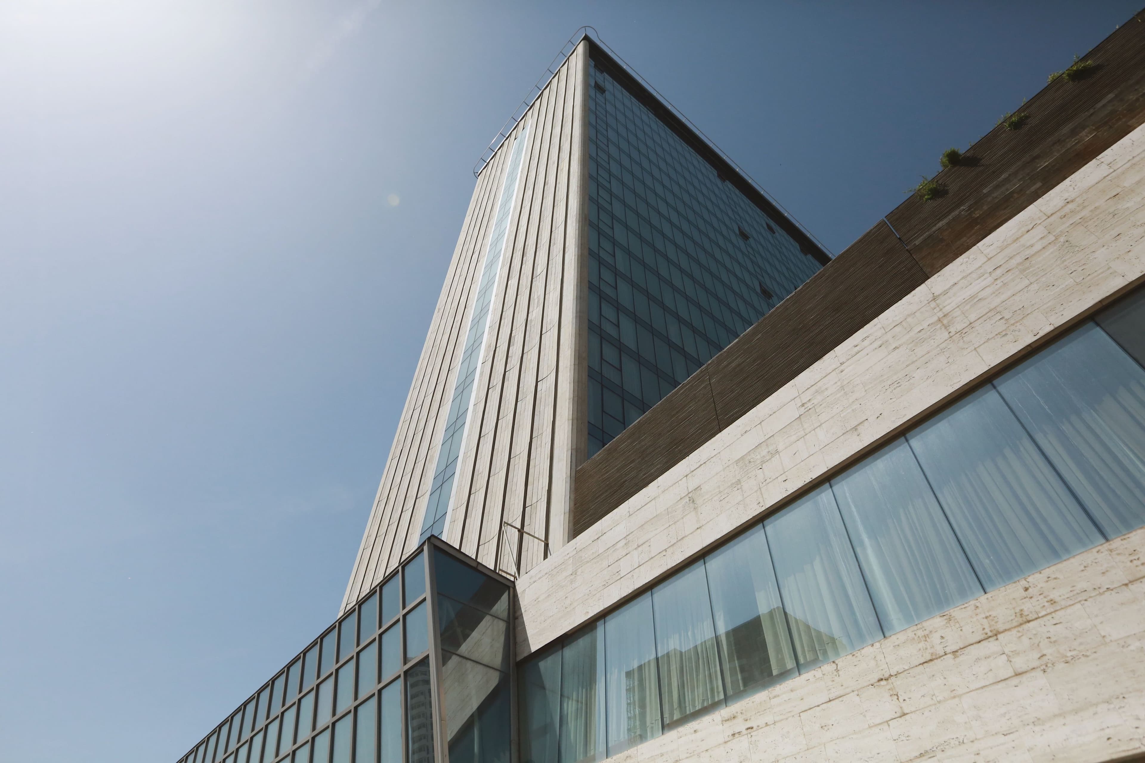 Holiday Inn Tbilisi - Image 1