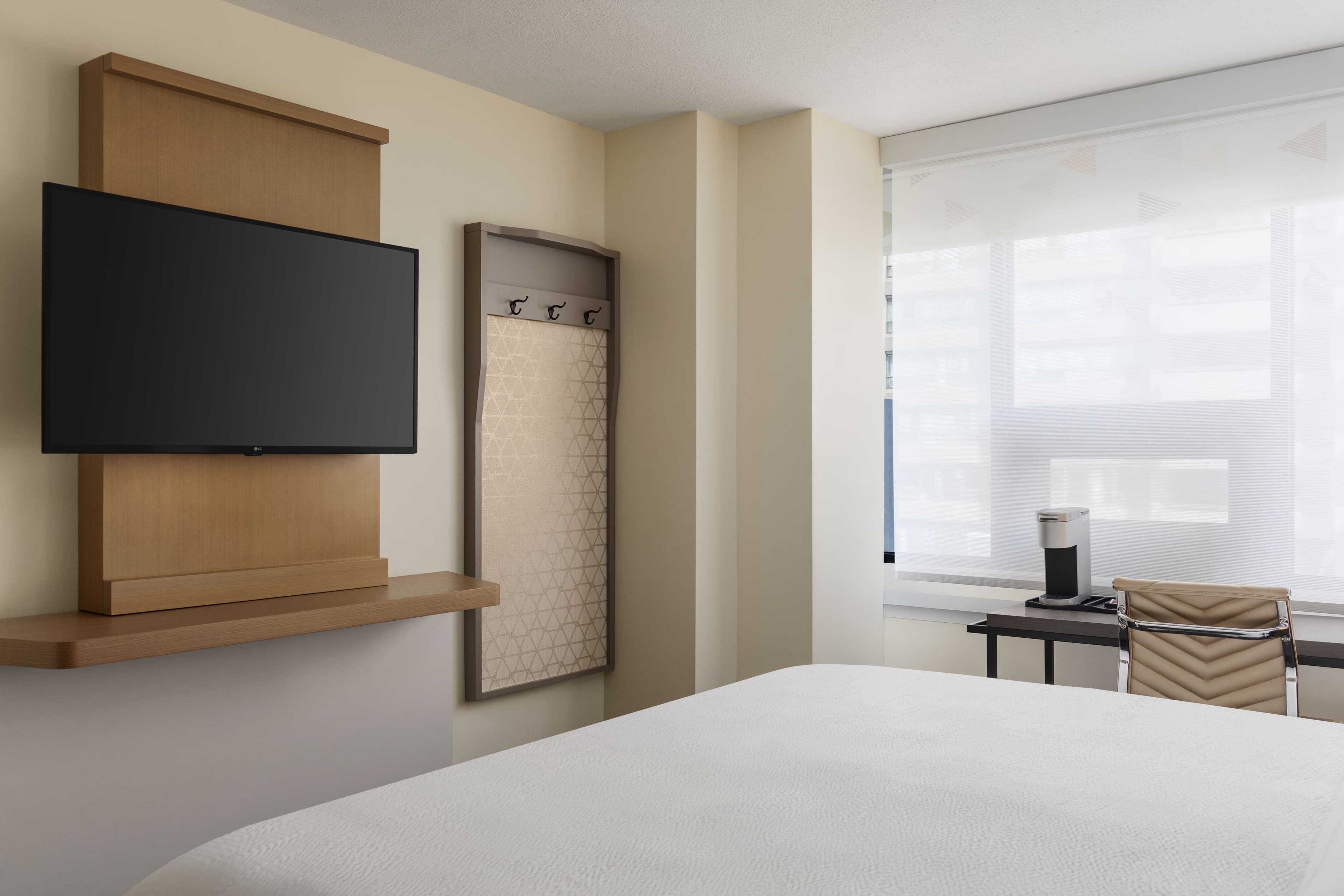 Holiday Inn Toronto Downtown Centre — 5