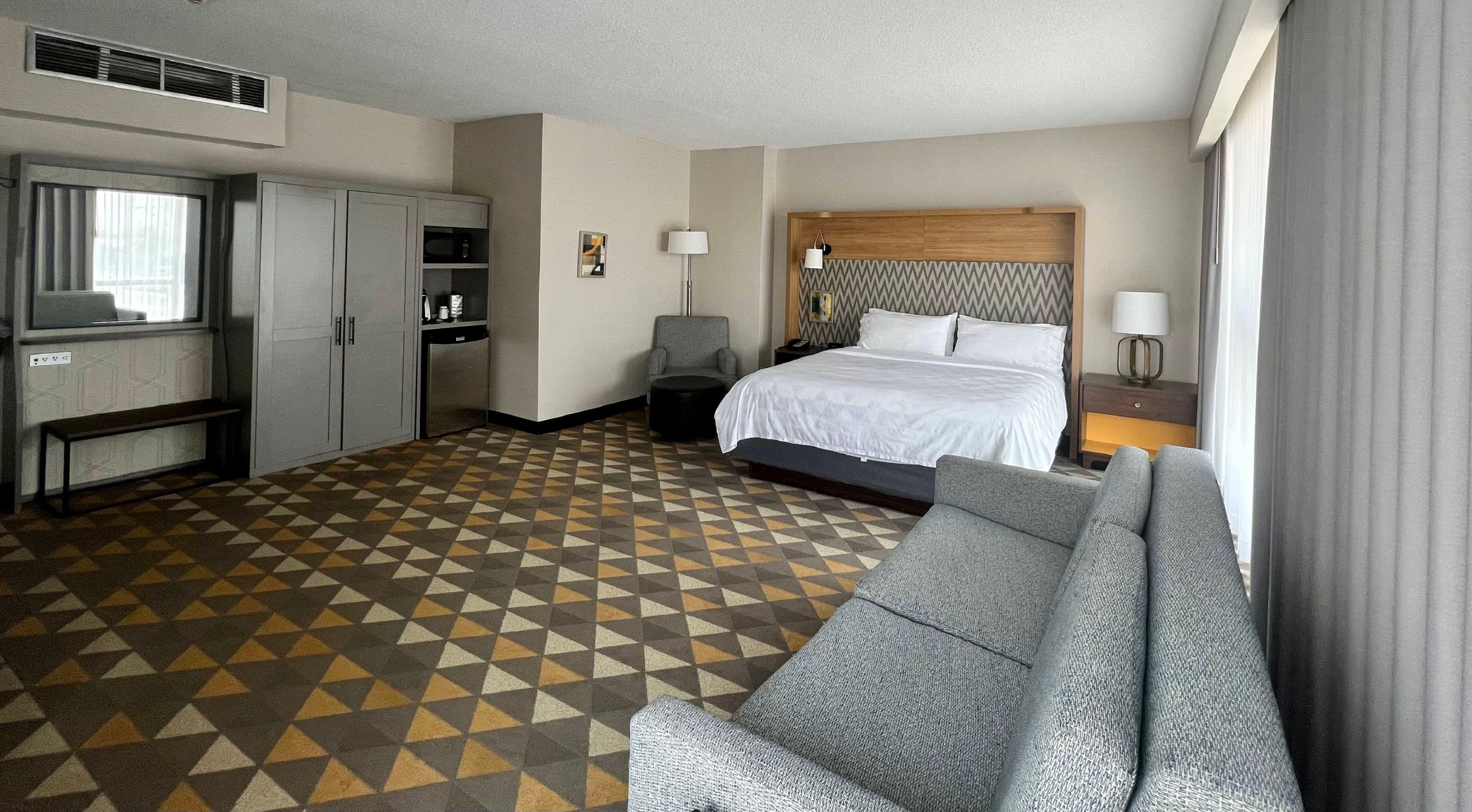 Holiday Inn Toronto-Airport East — 16