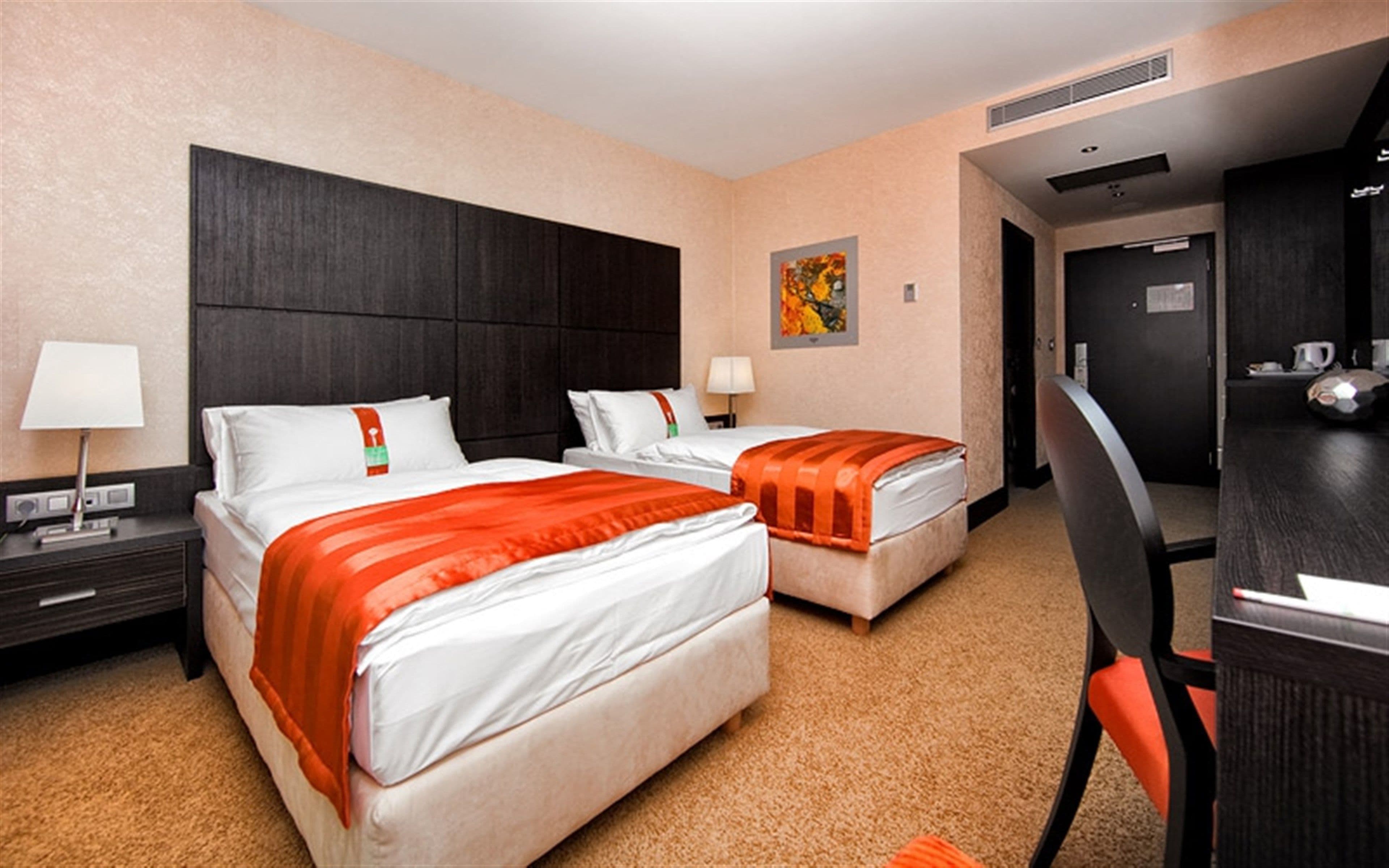 Holiday Inn Trnava — 9