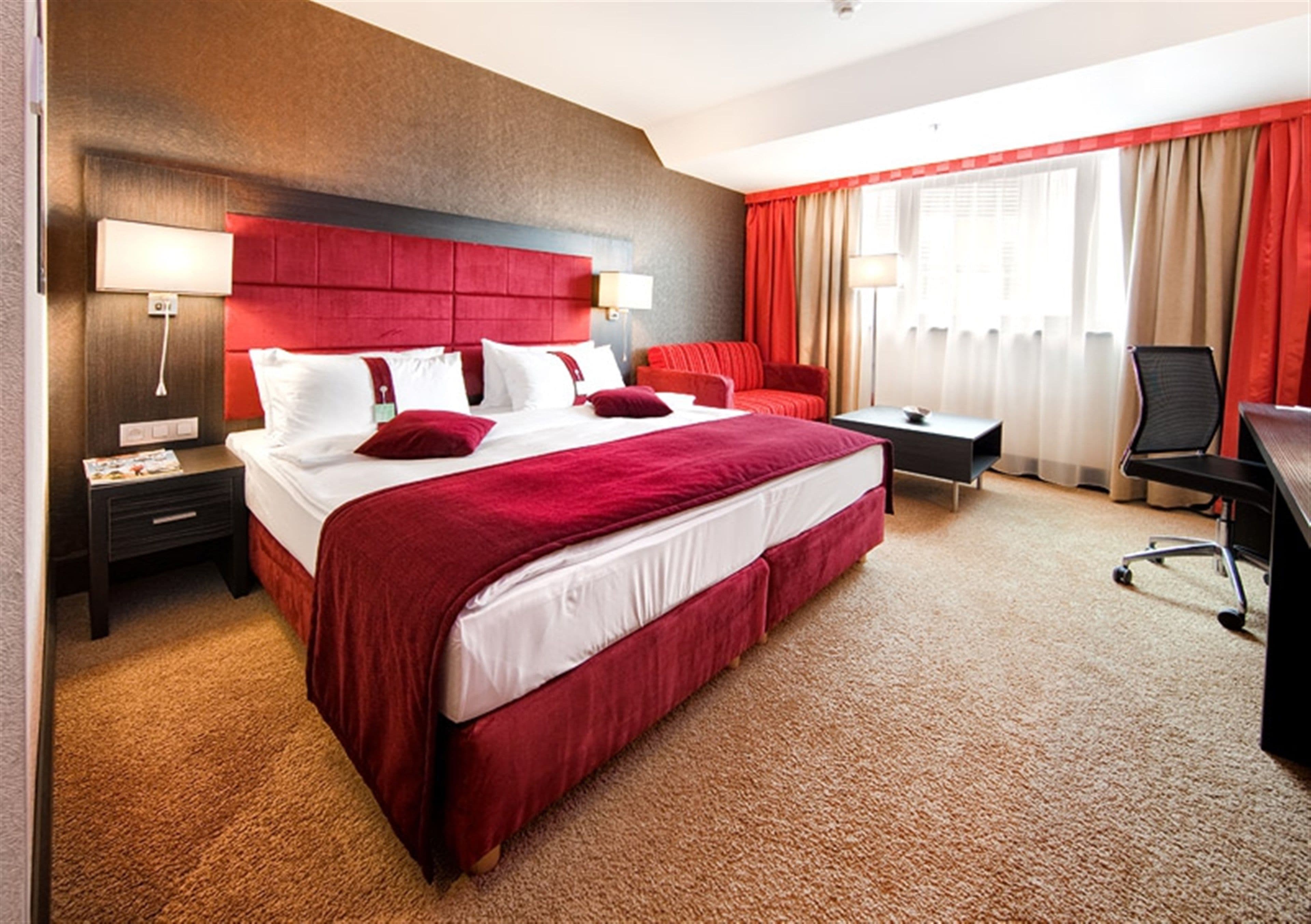 Holiday Inn Trnava - Image 2