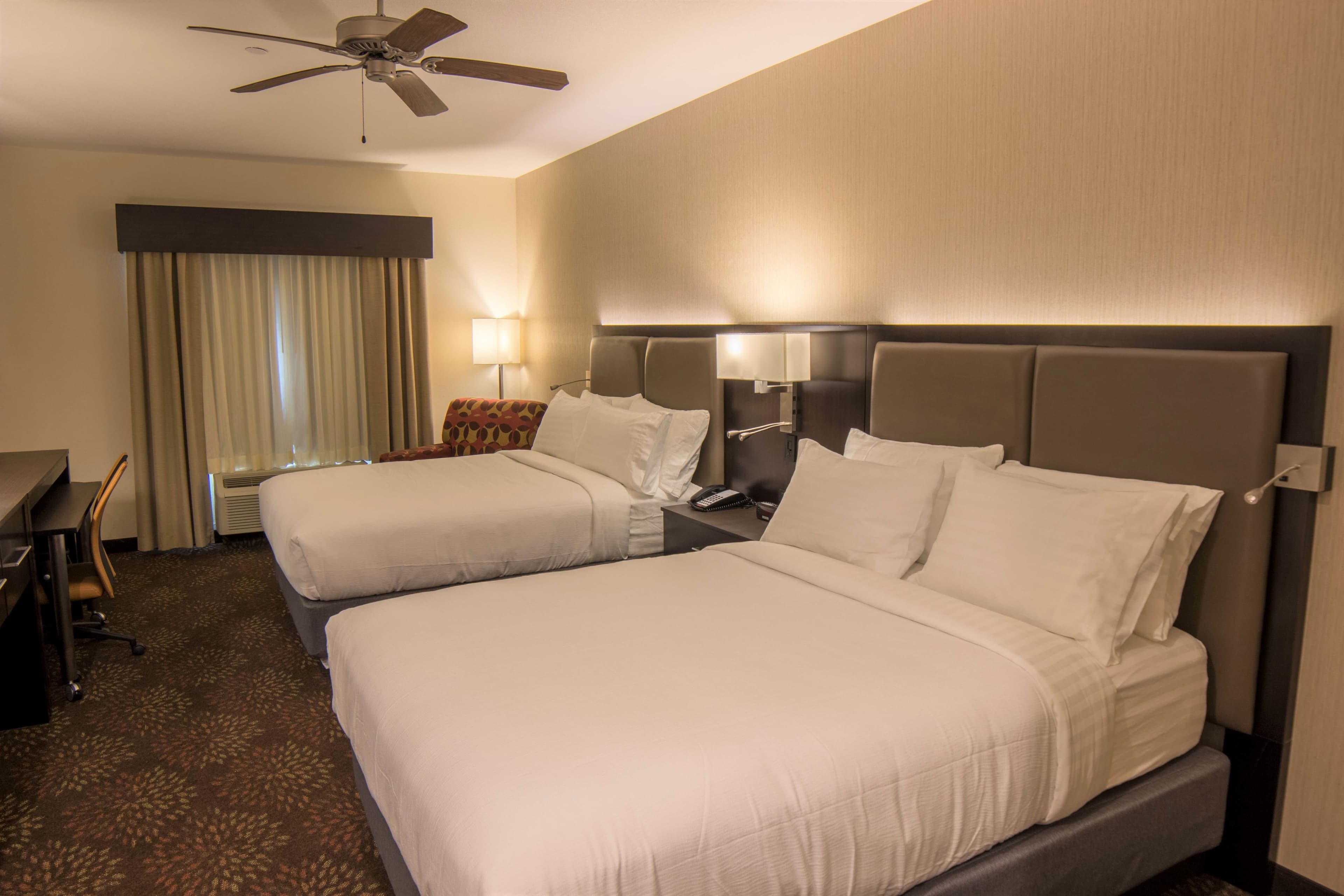 Holiday Inn Trophy Club — 12