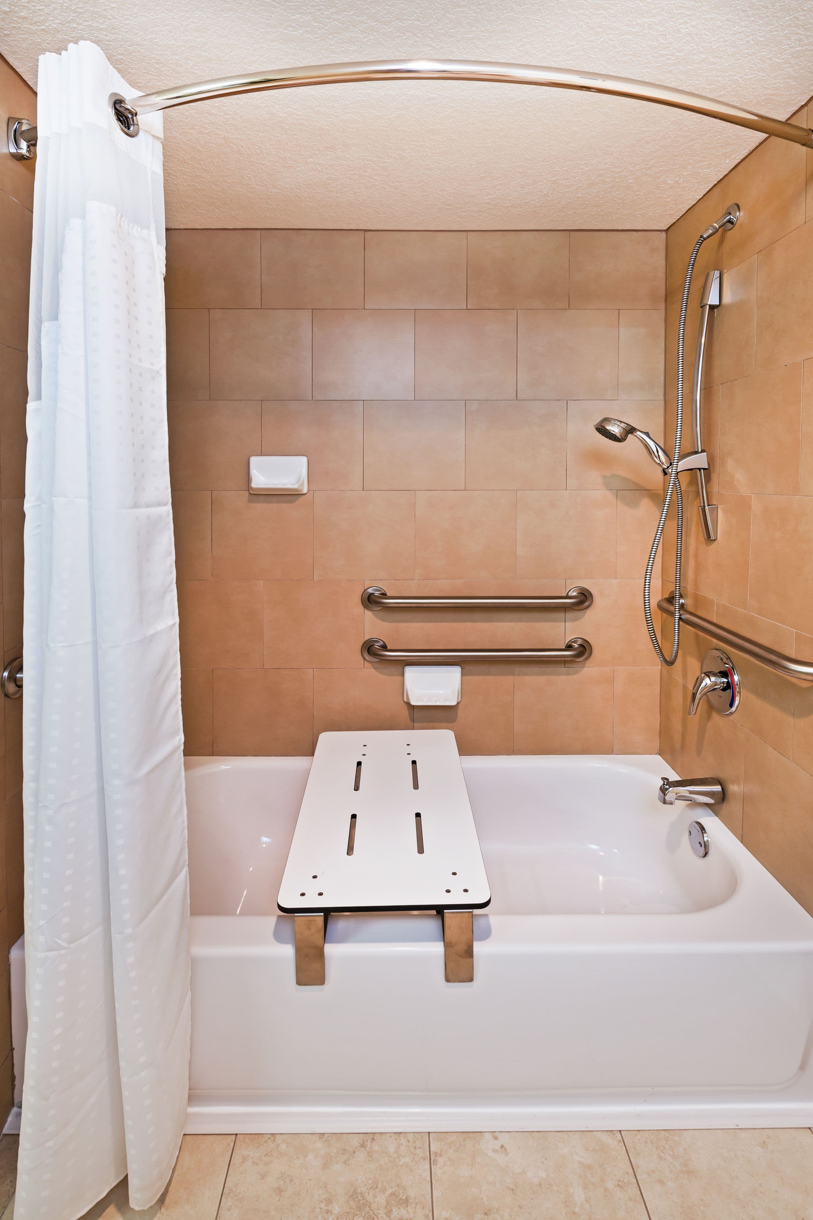 Holiday Inn Tyler - Conference Center — 17