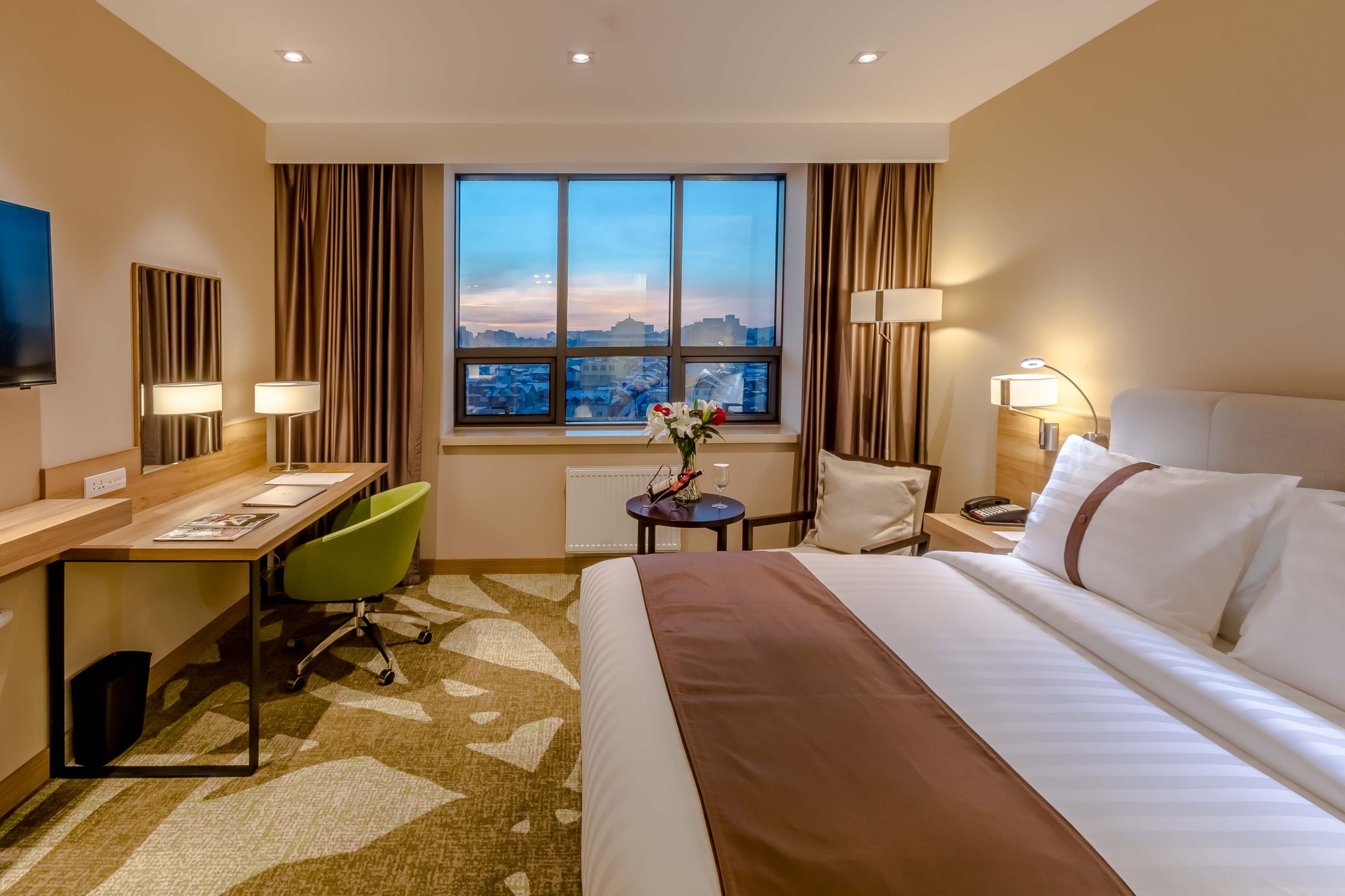 Holiday Inn Ulaanbaatar — 11