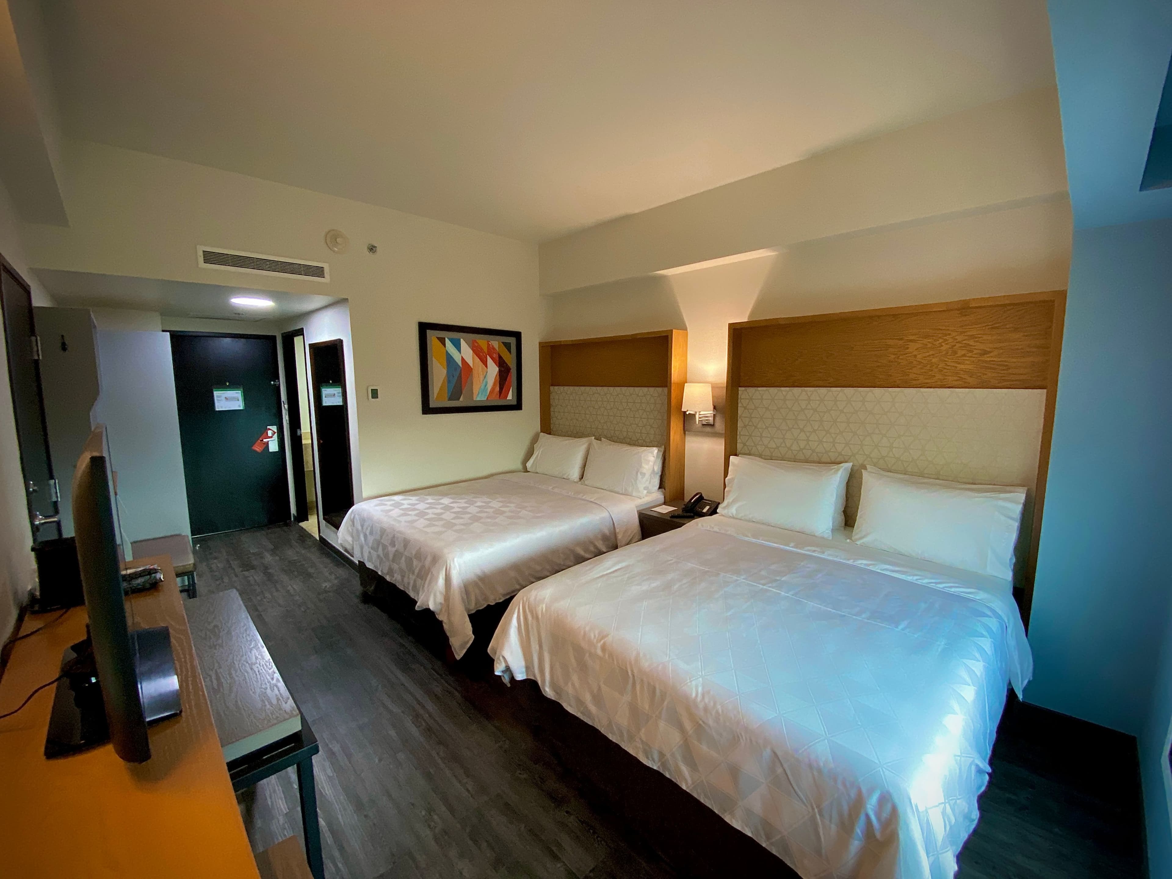 Holiday Inn Uruapan — 8