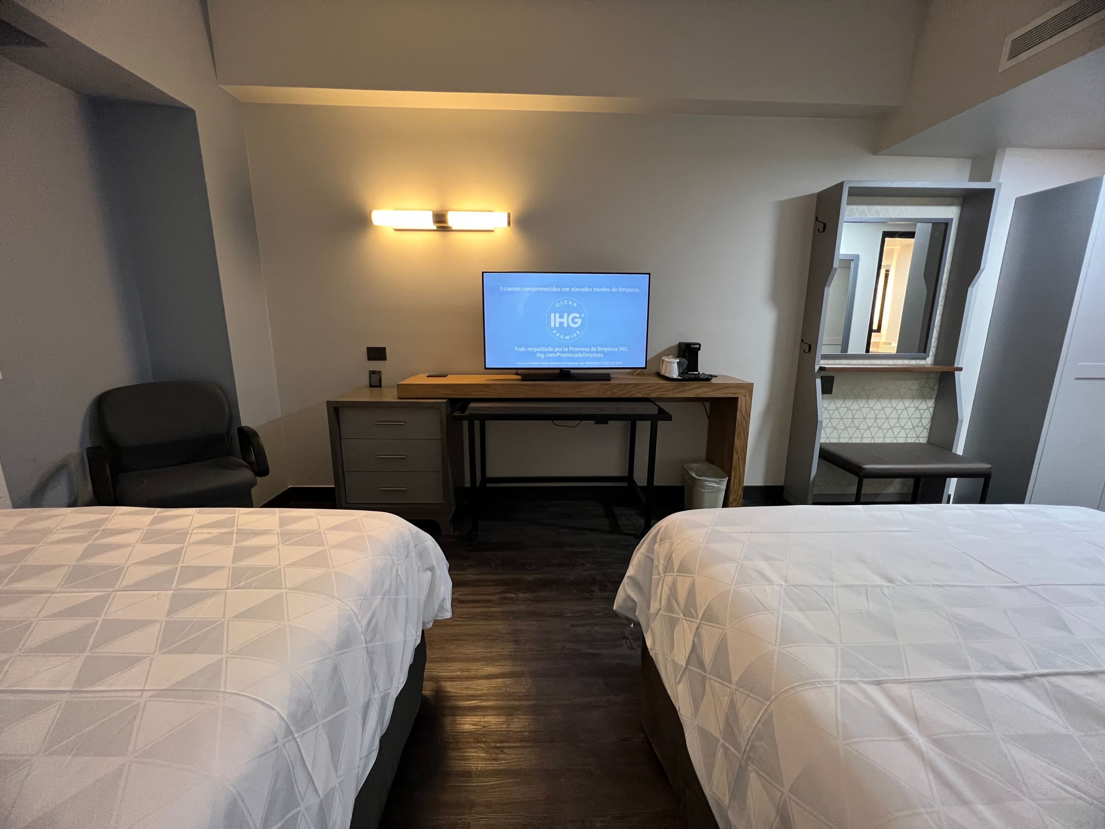 Holiday Inn Uruapan — 6