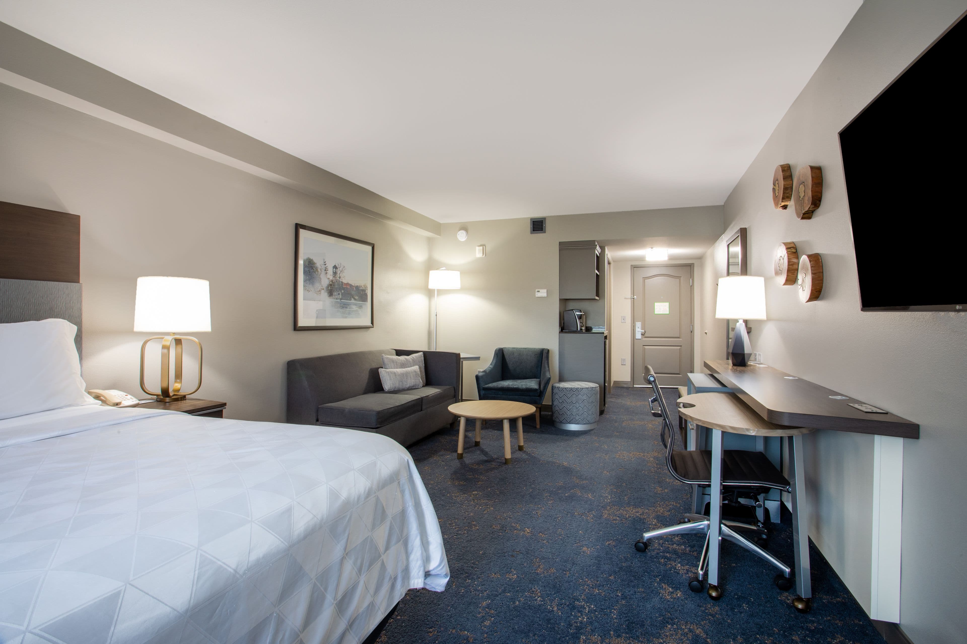 Holiday Inn Valdosta Conference Center — 7