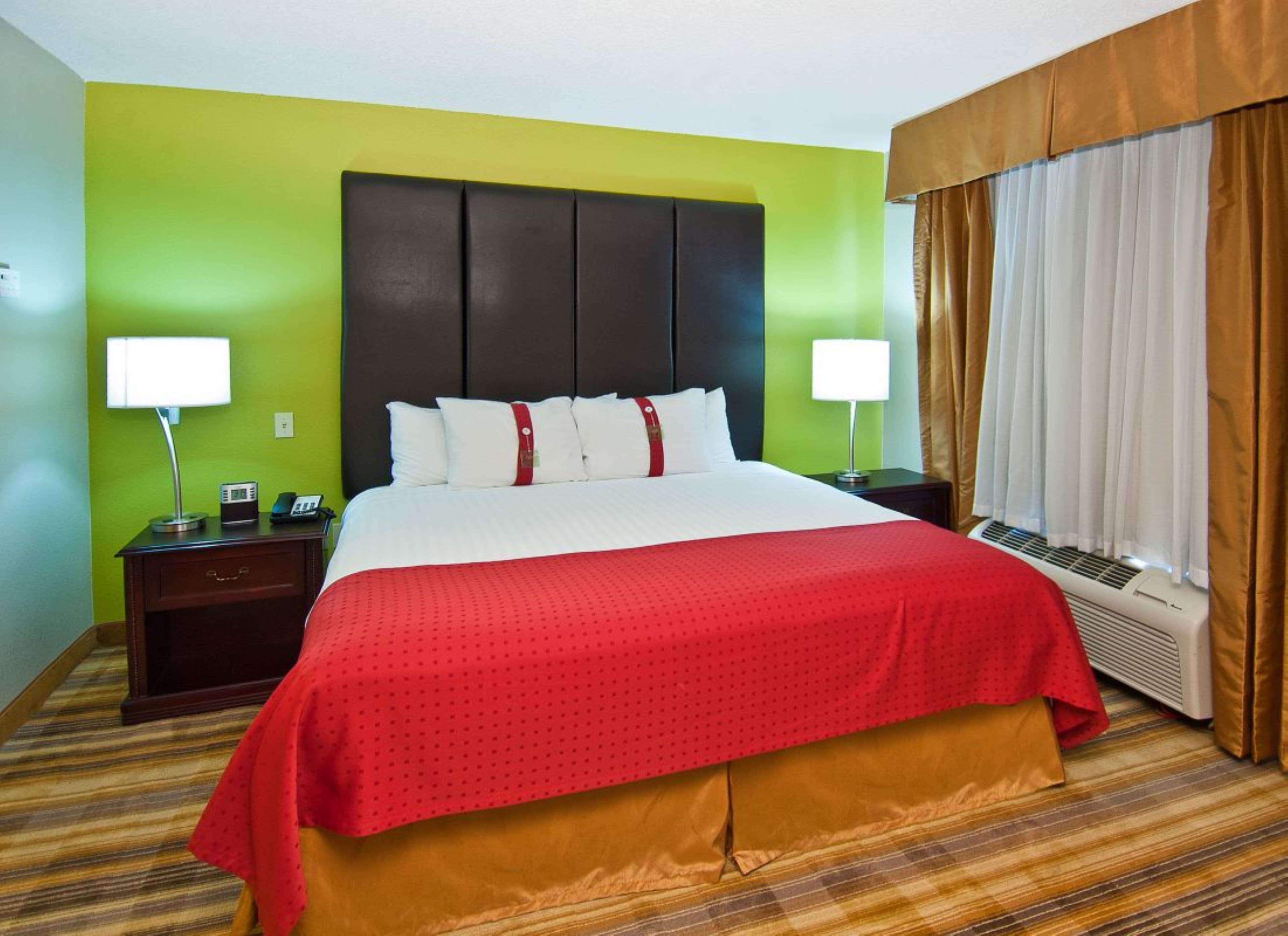 Holiday Inn Vicksburg — 7