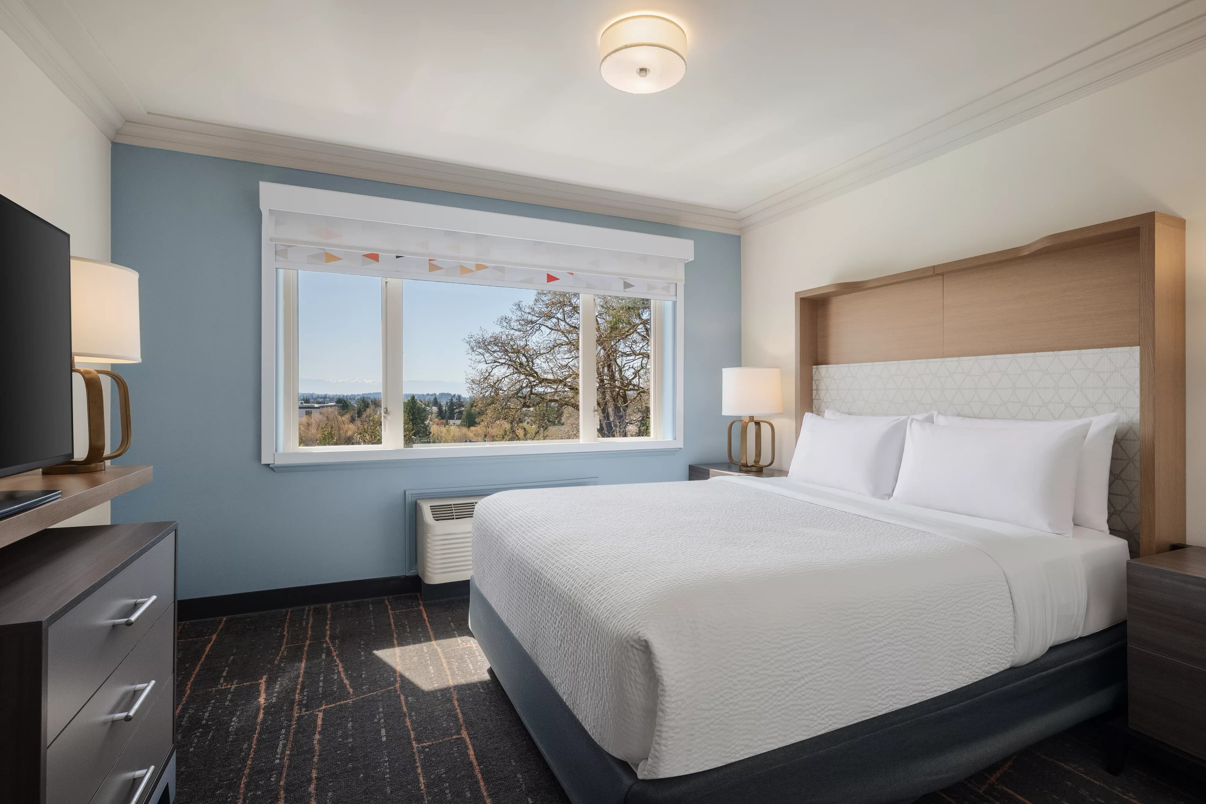 Holiday Inn Victoria – Elk Lake — 6