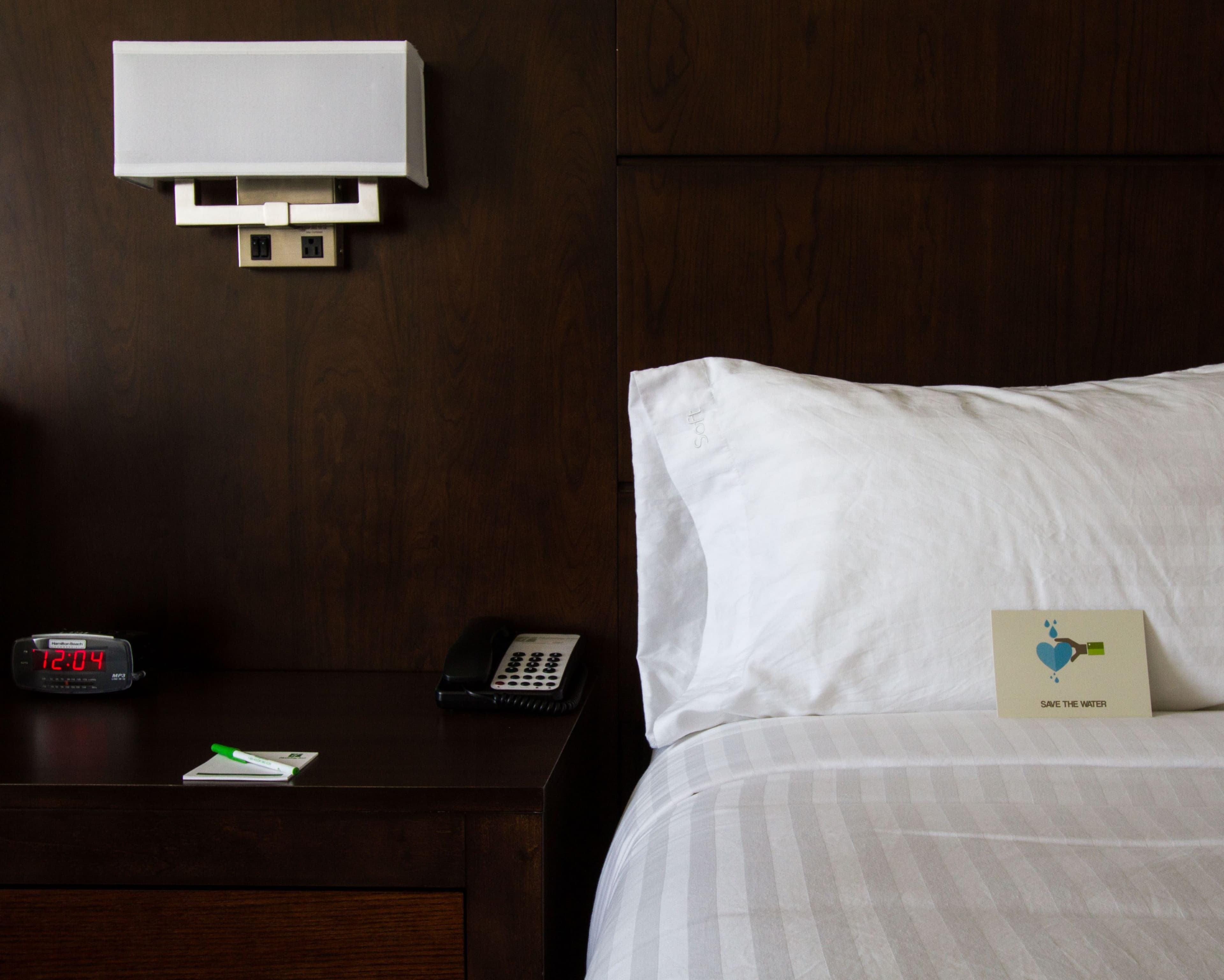 Holiday Inn Victorville - Image 3