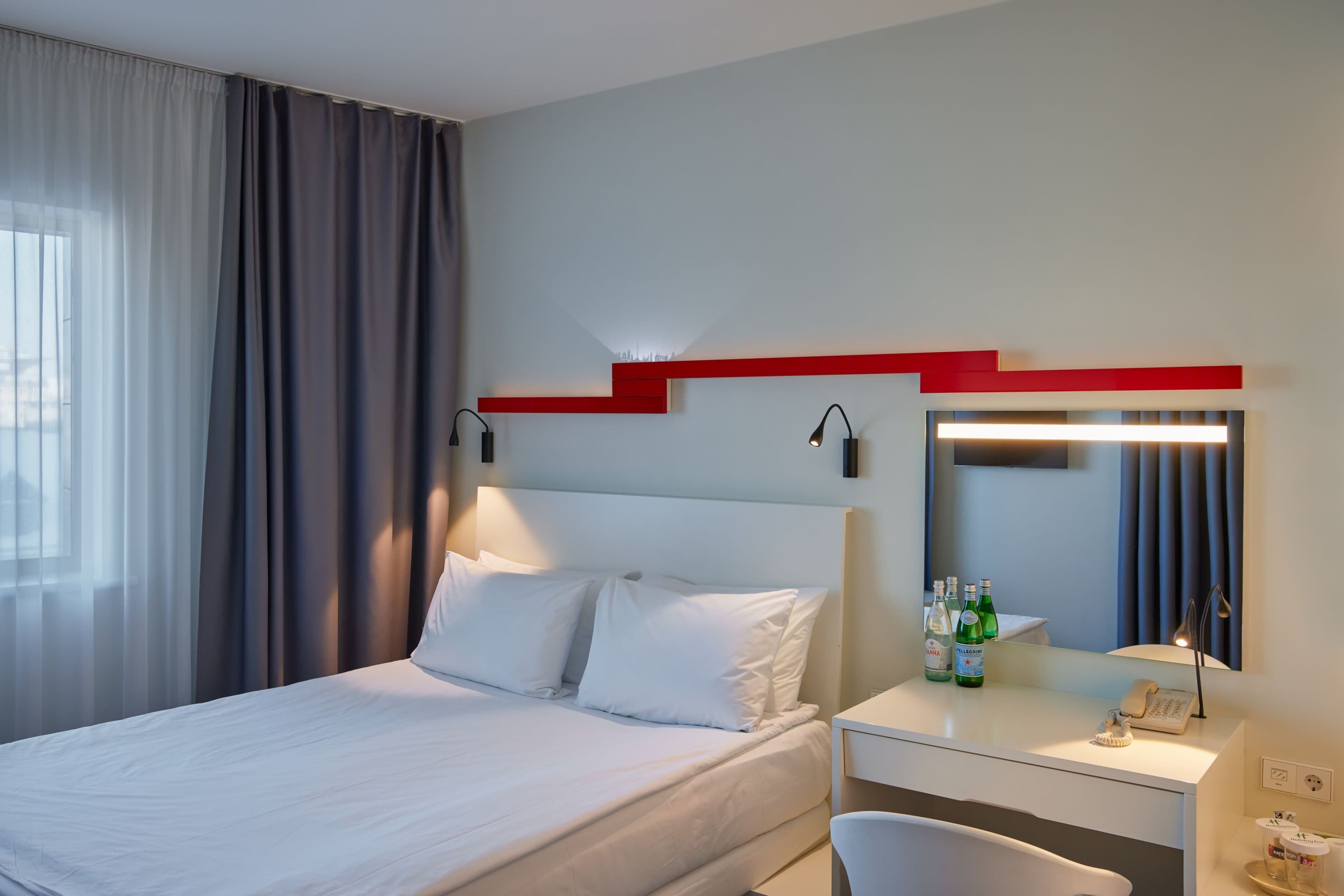Holiday Inn Vilnius - Image 2