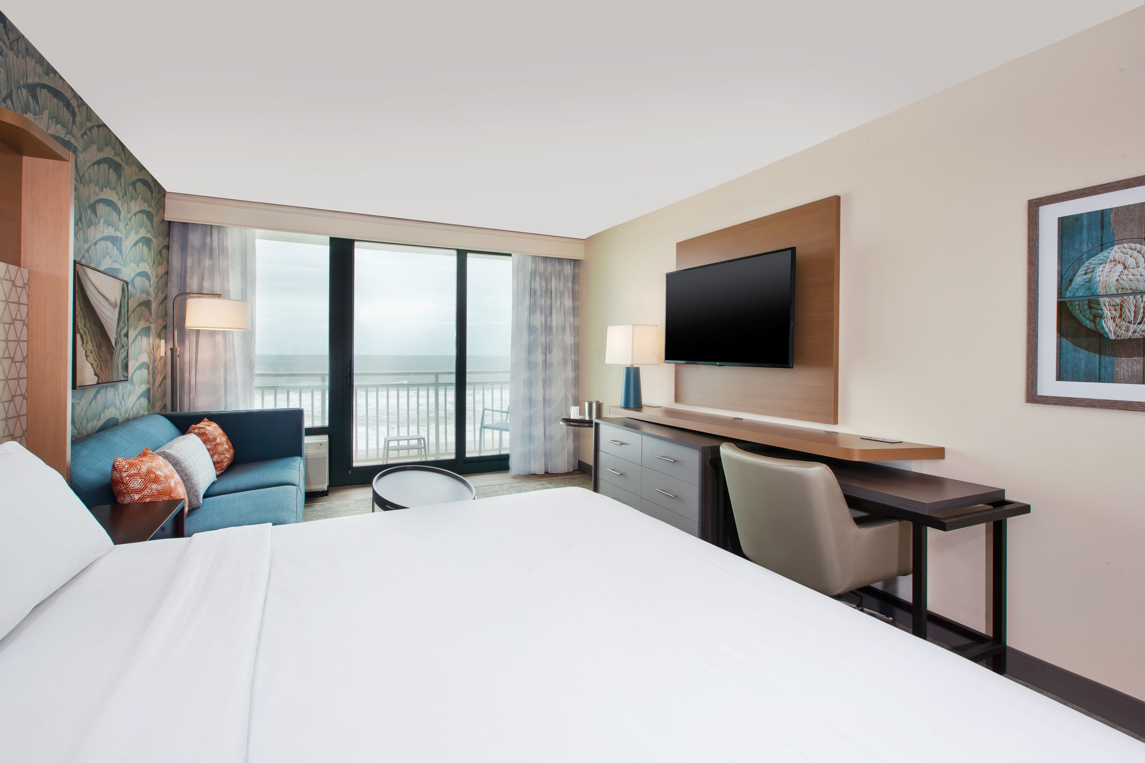 Holiday Inn Va Beach-Oceanside (21st St) — 13