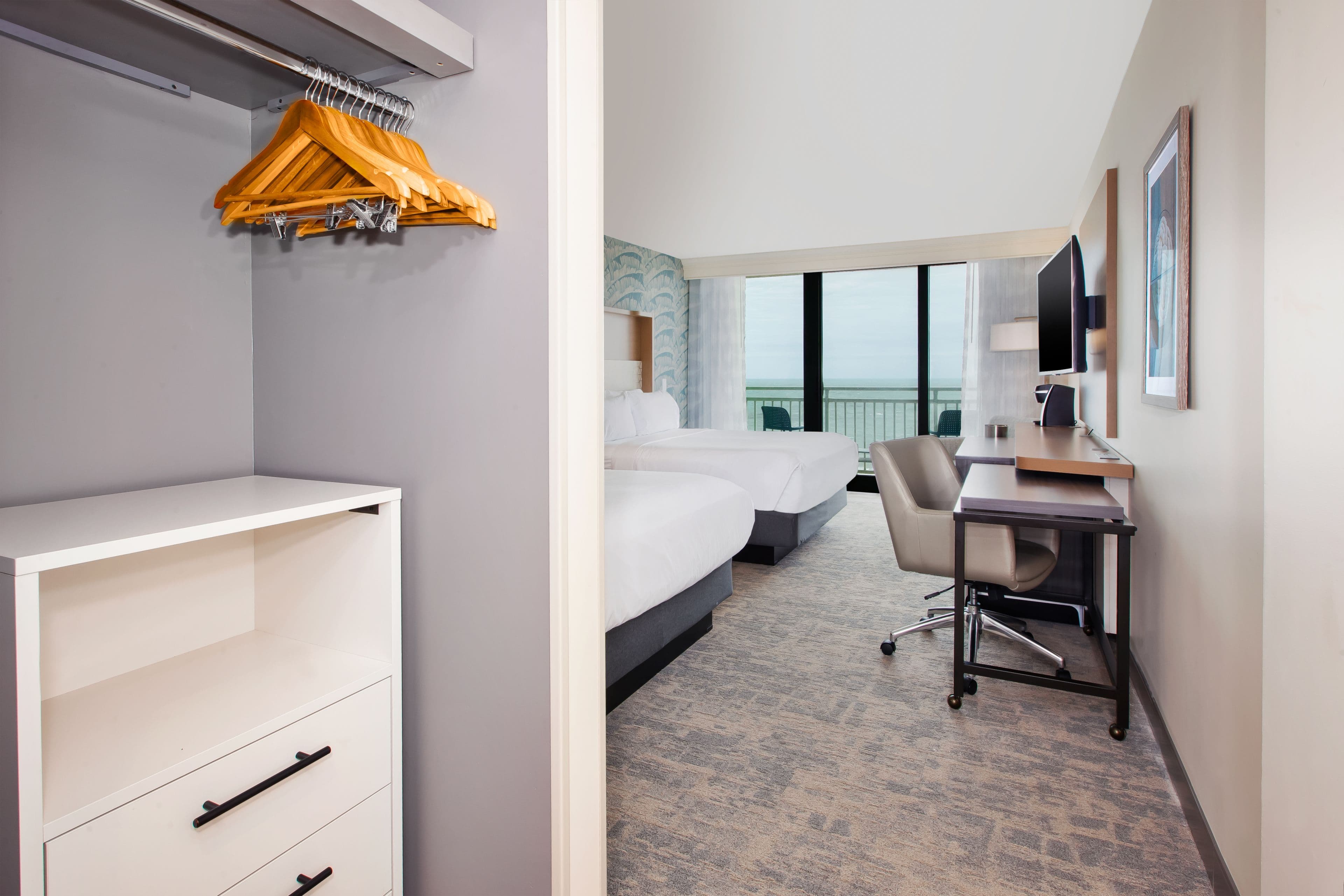Holiday Inn Va Beach-Oceanside (21st St) — 36