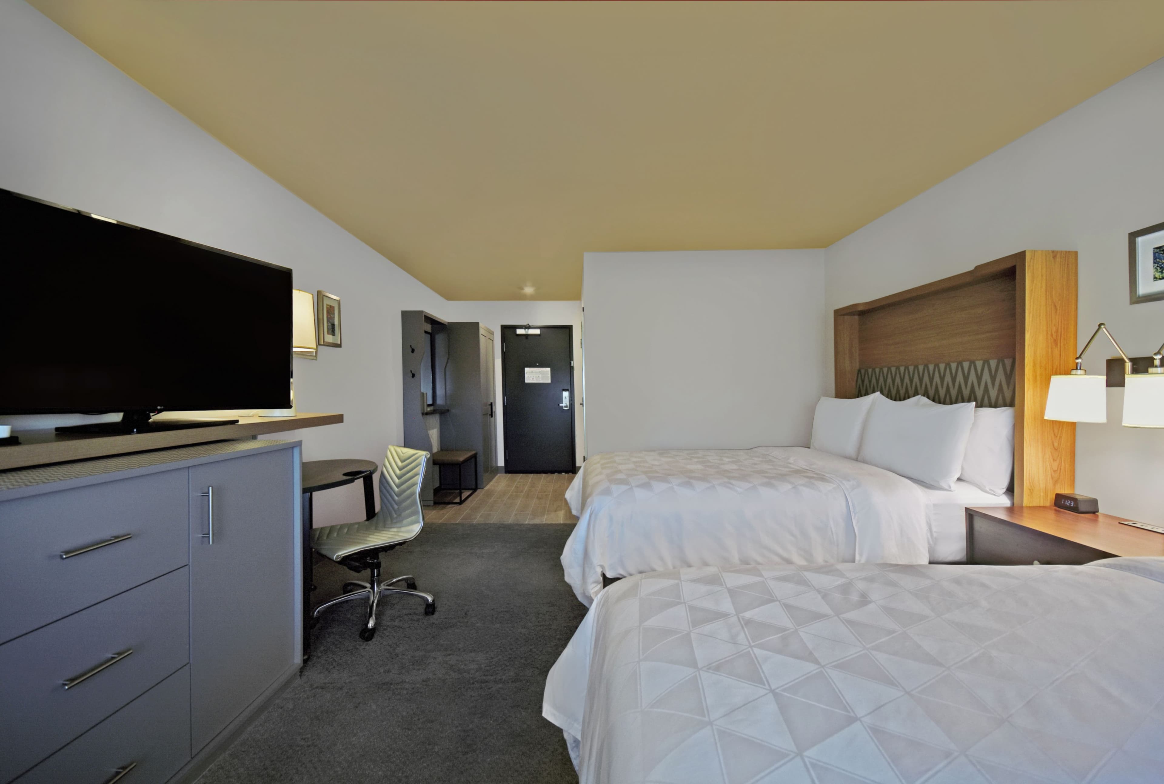 Holiday Inn Grand Rapids North - Walker — 41