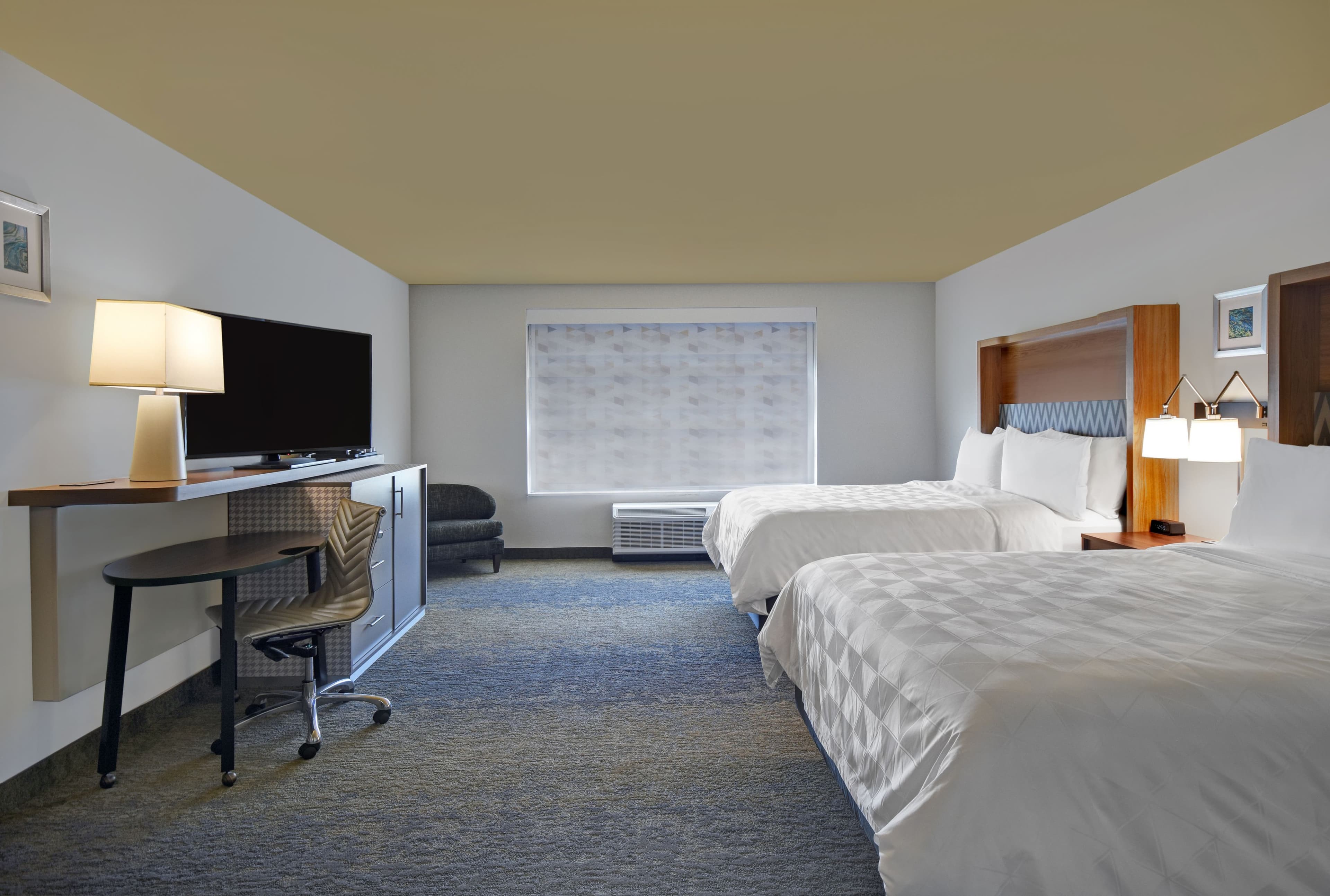 Holiday Inn Grand Rapids North - Walker — 43