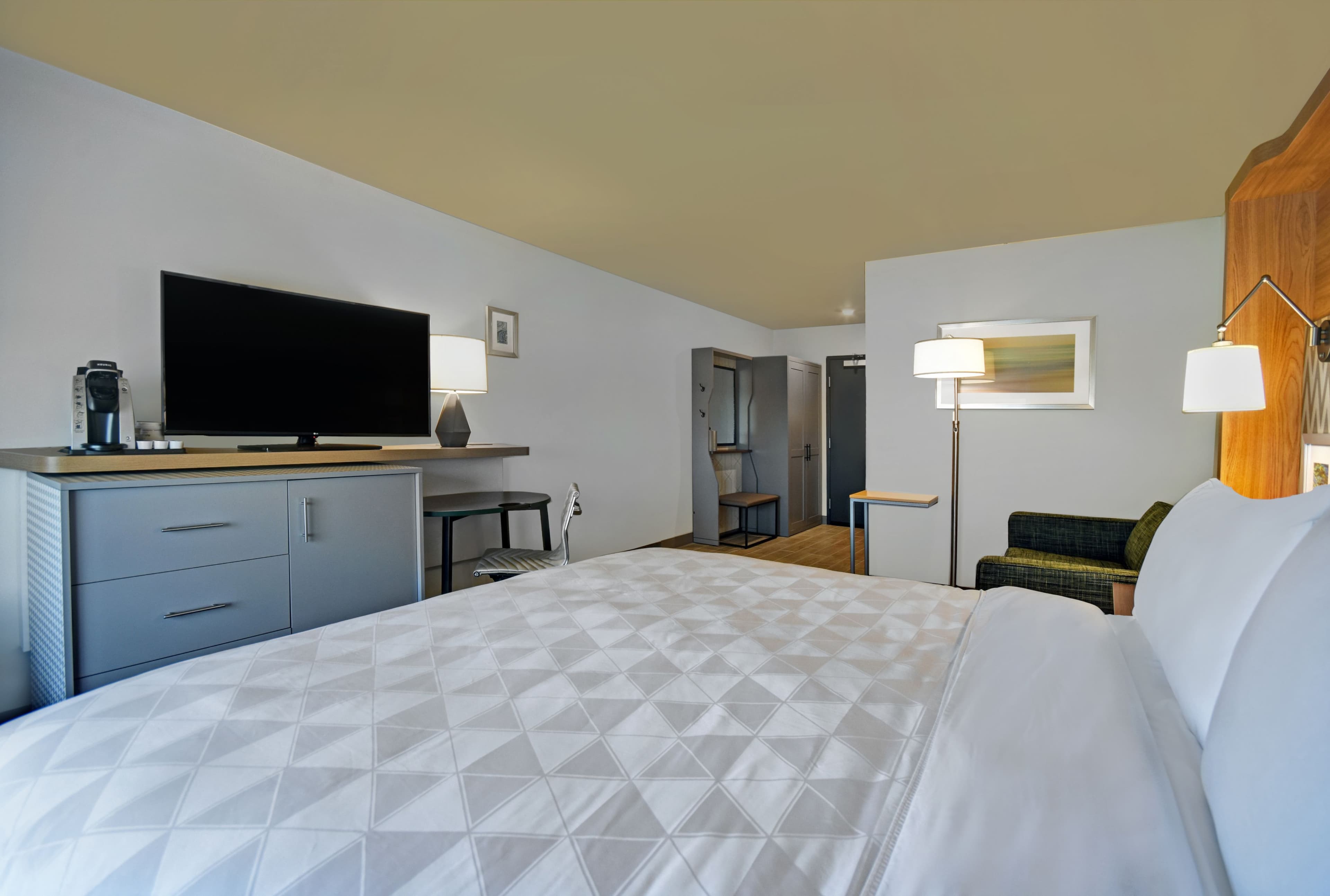Holiday Inn Grand Rapids North - Walker - Image 5