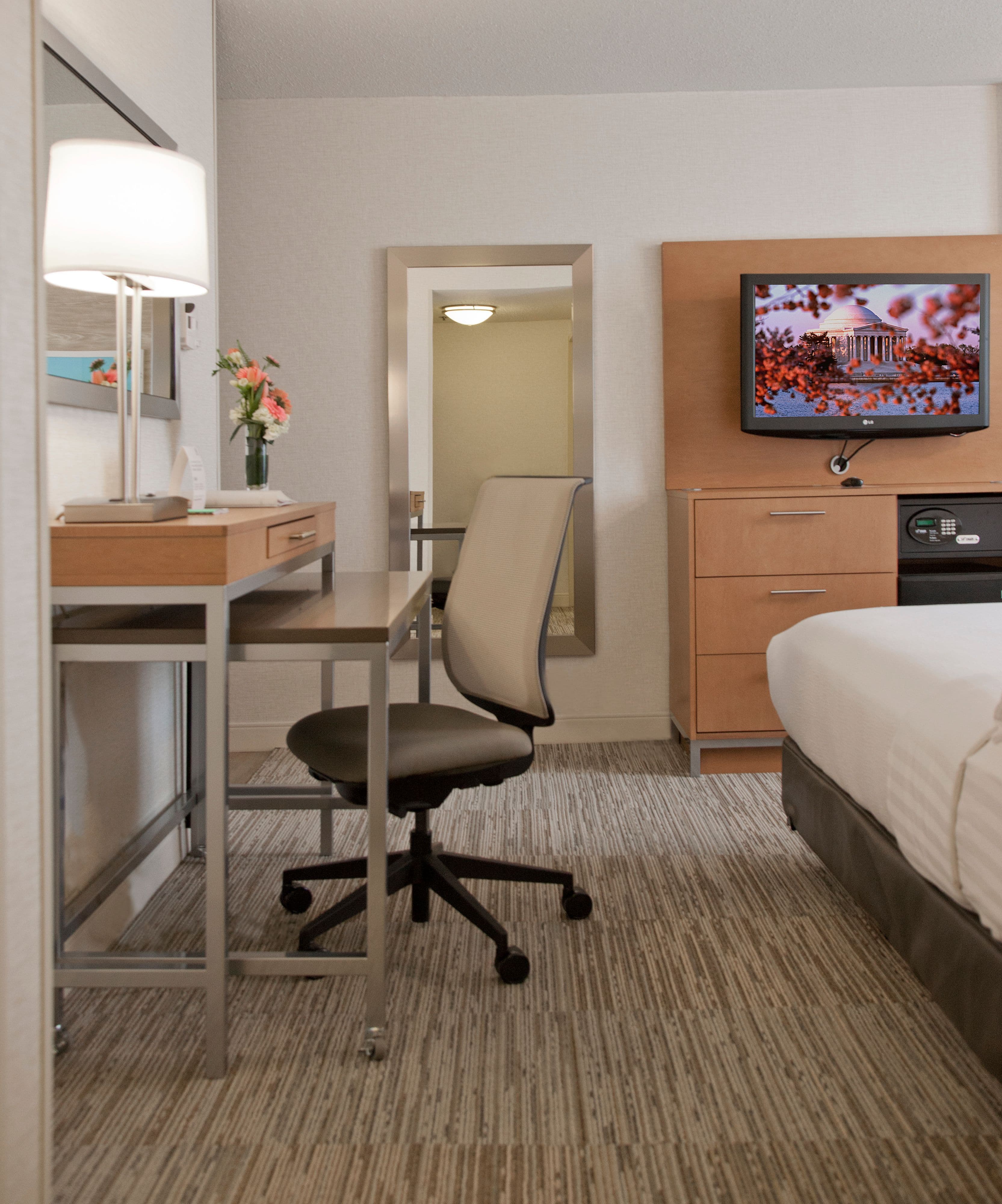 Holiday Inn Washington-Central/White House — 59