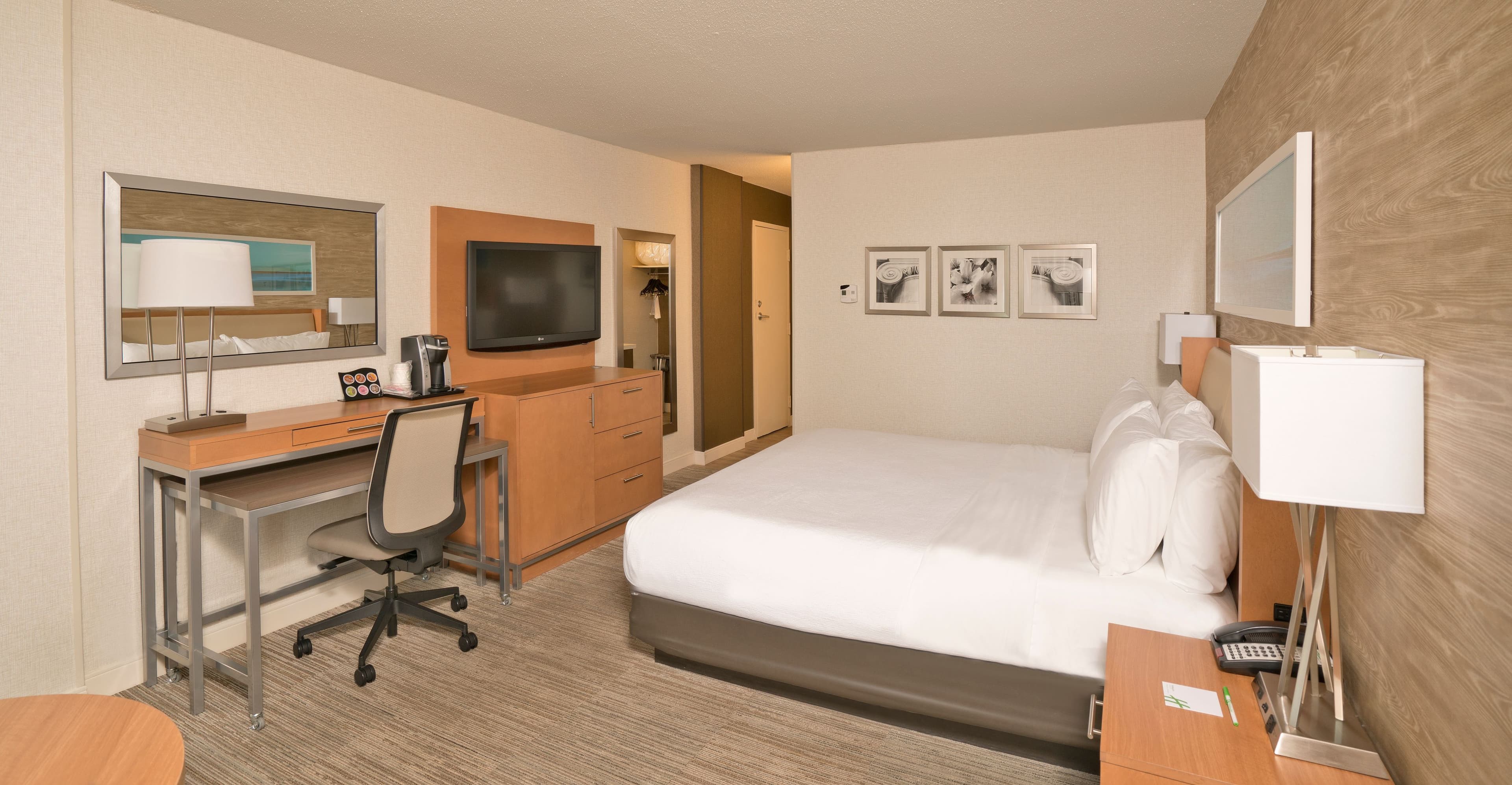 Holiday Inn Washington-Central/White House — 72