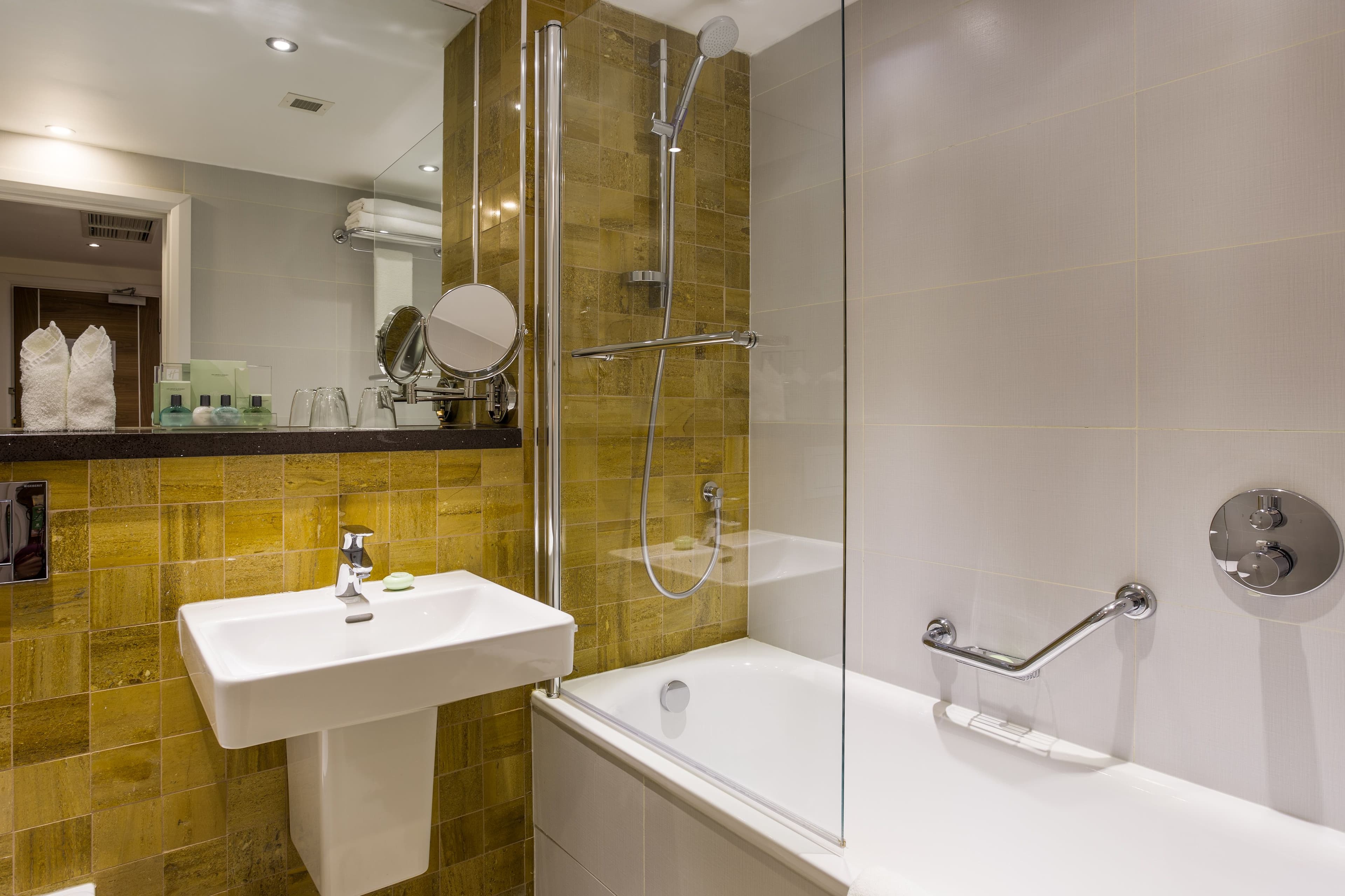 Holiday Inn London - Watford Junction — 7