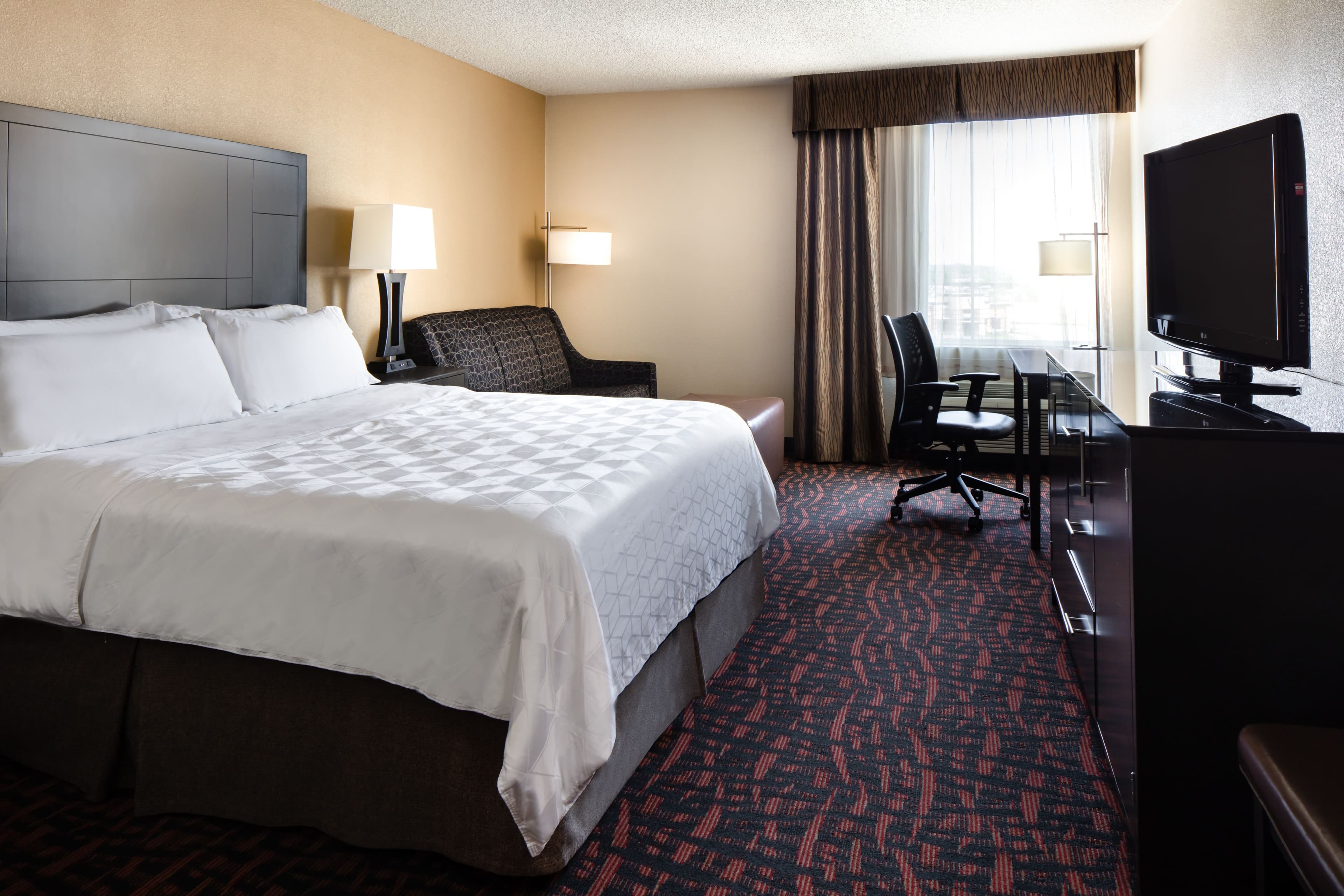 Holiday Inn Wichita East I-35 - Image 5