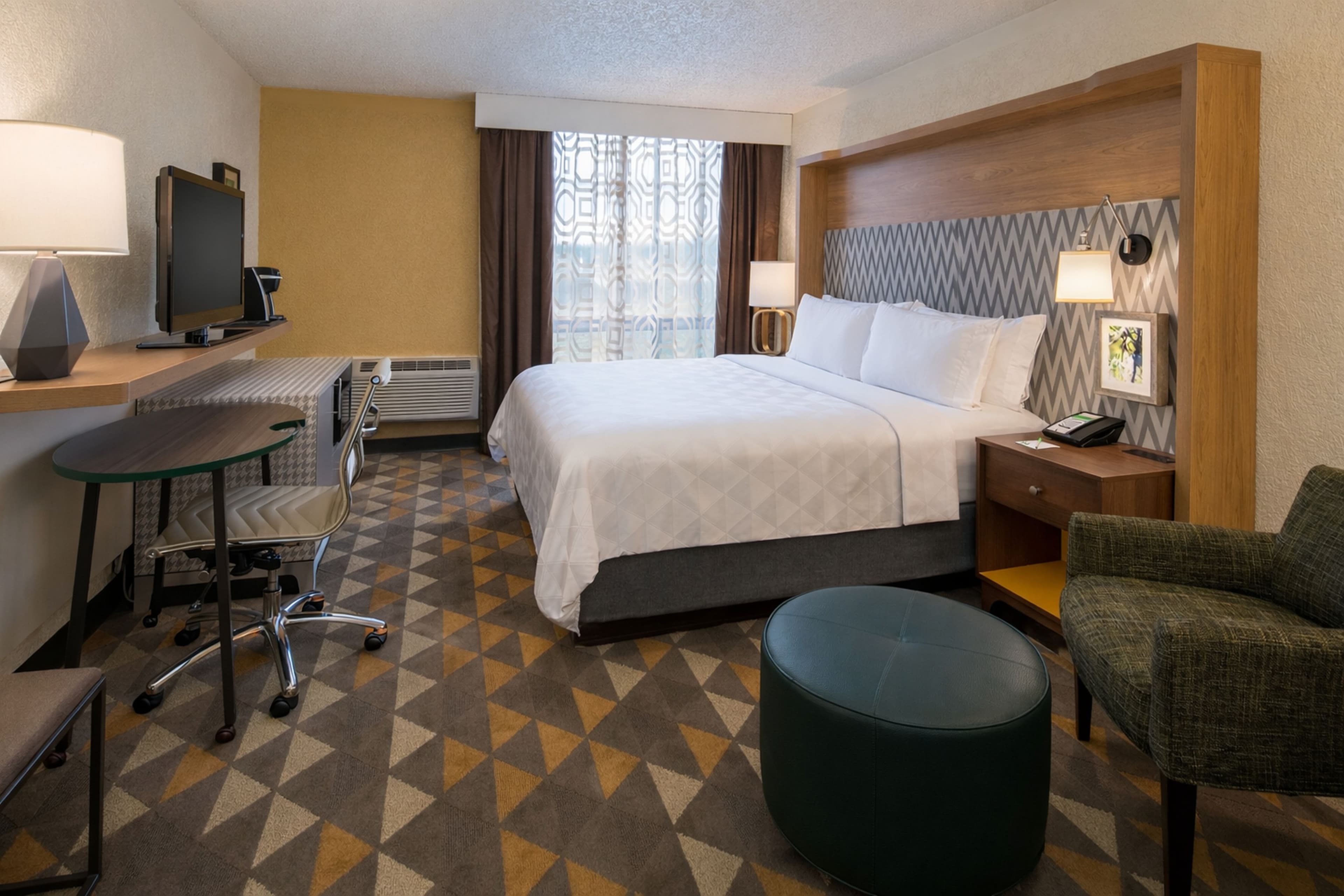 Holiday Inn Portland- I-5 S (Wilsonville) — 6
