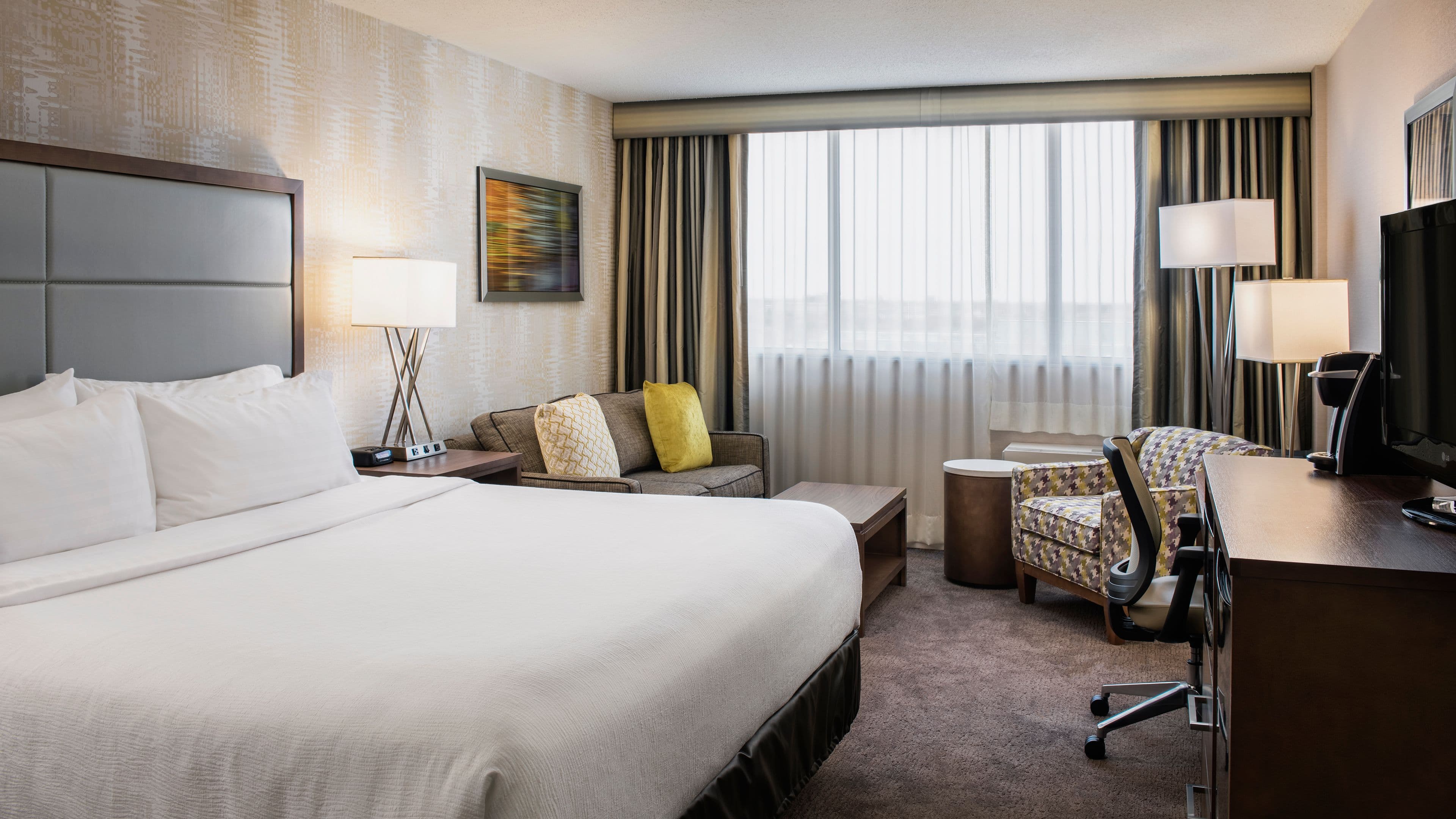 Holiday Inn Winnipeg-South — 9