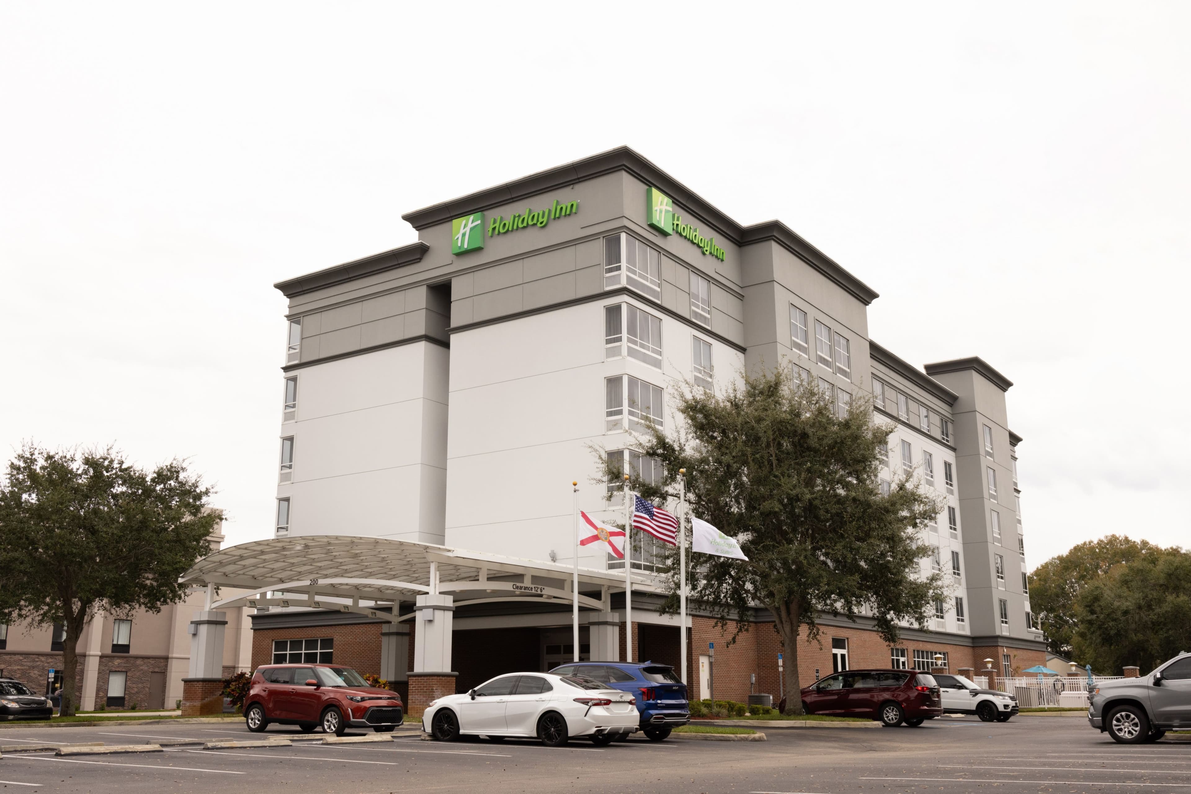 Holiday Inn Winter Haven - Image 1