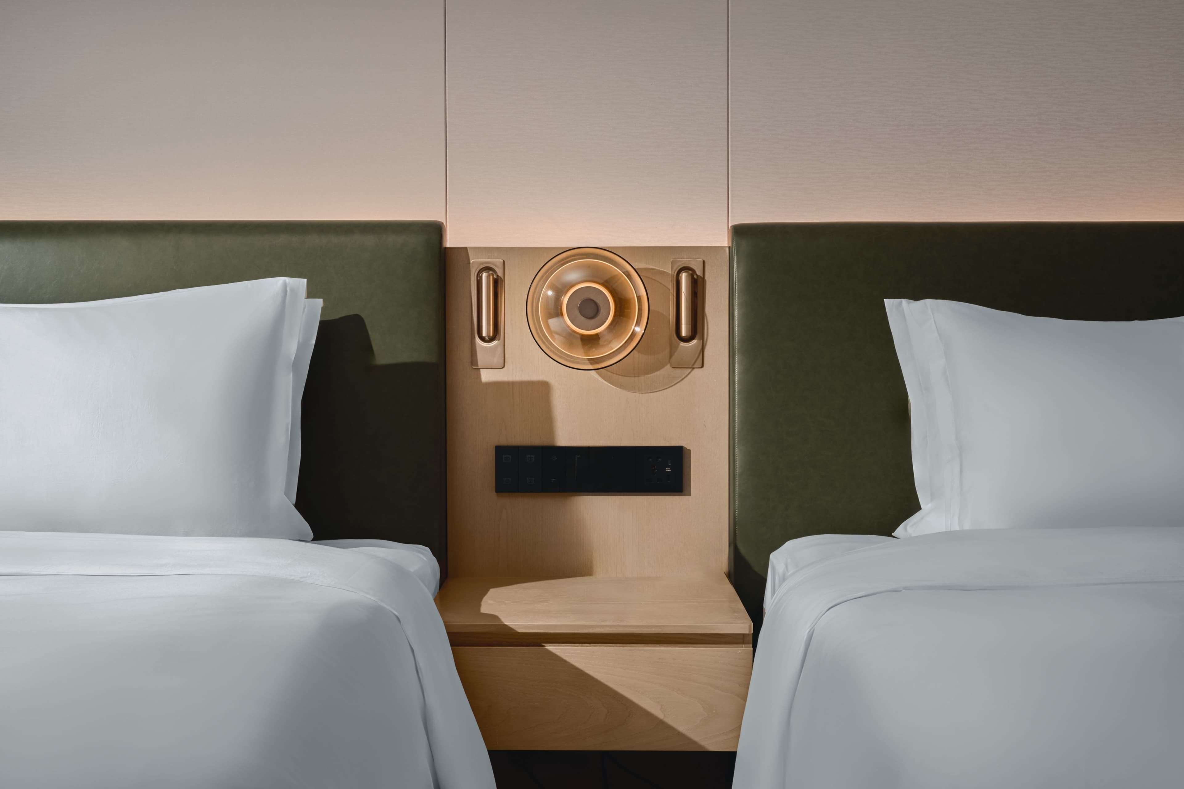 Holiday Inn Wuhan Tianhe Airport - Image 2