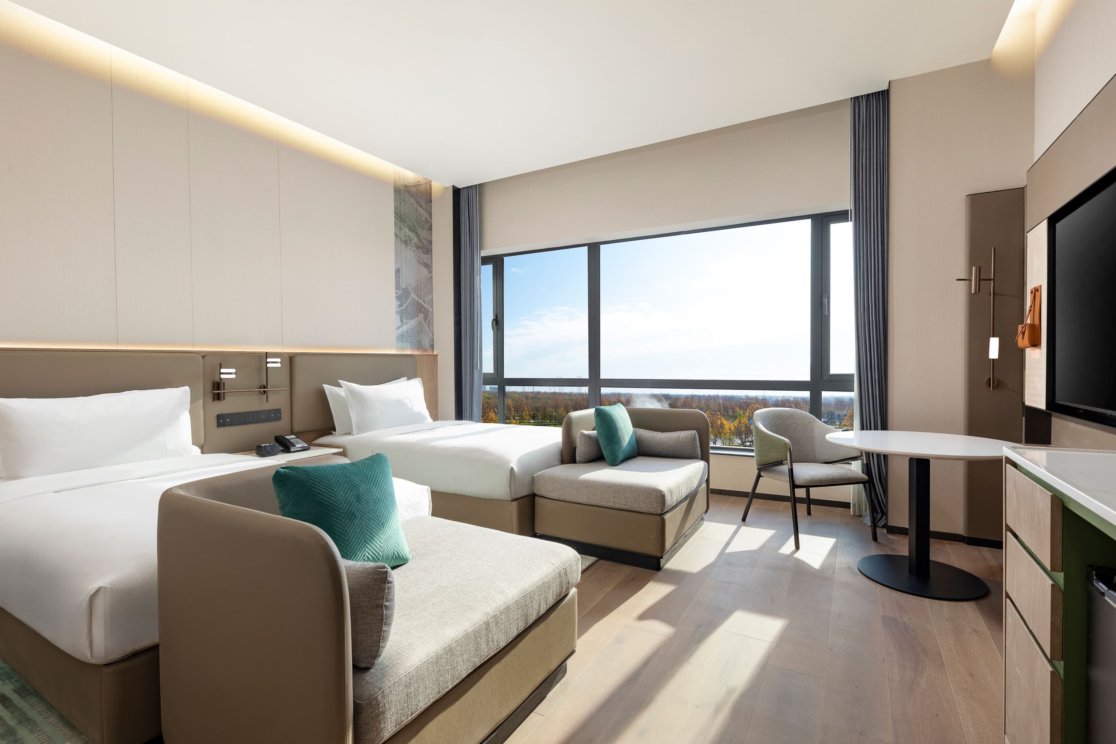 Holiday Inn Xianyang Shuangzhao Lake — 15