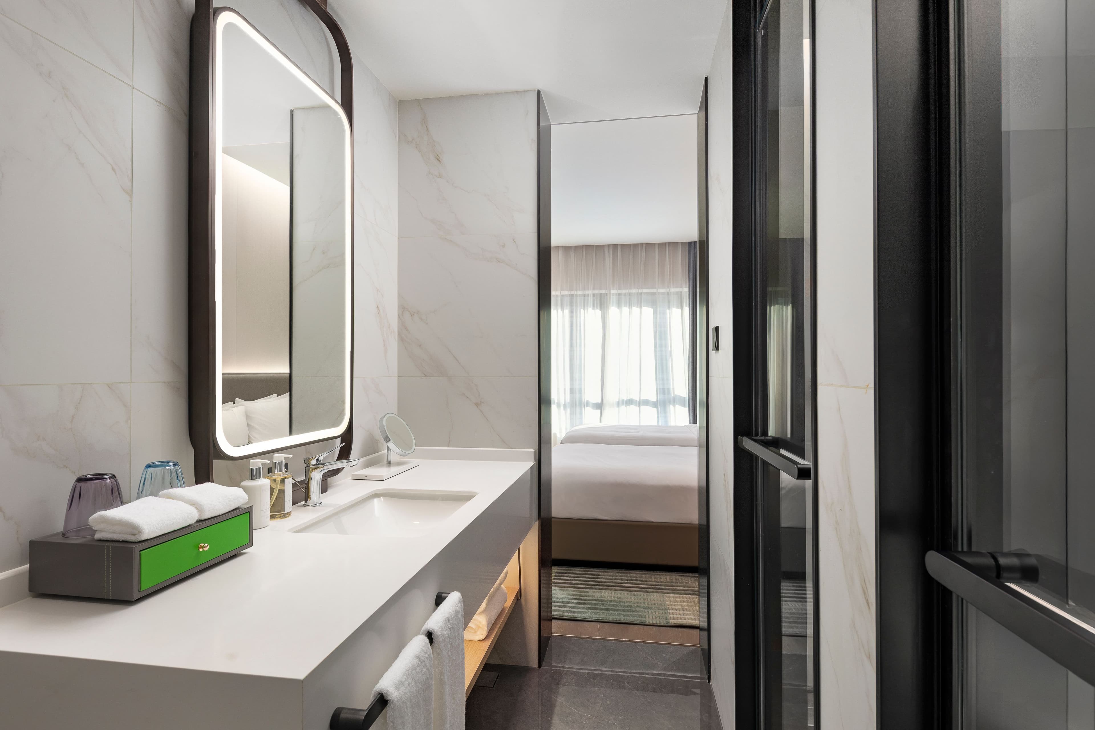 Holiday Inn Xianyang Shuangzhao Lake — 19