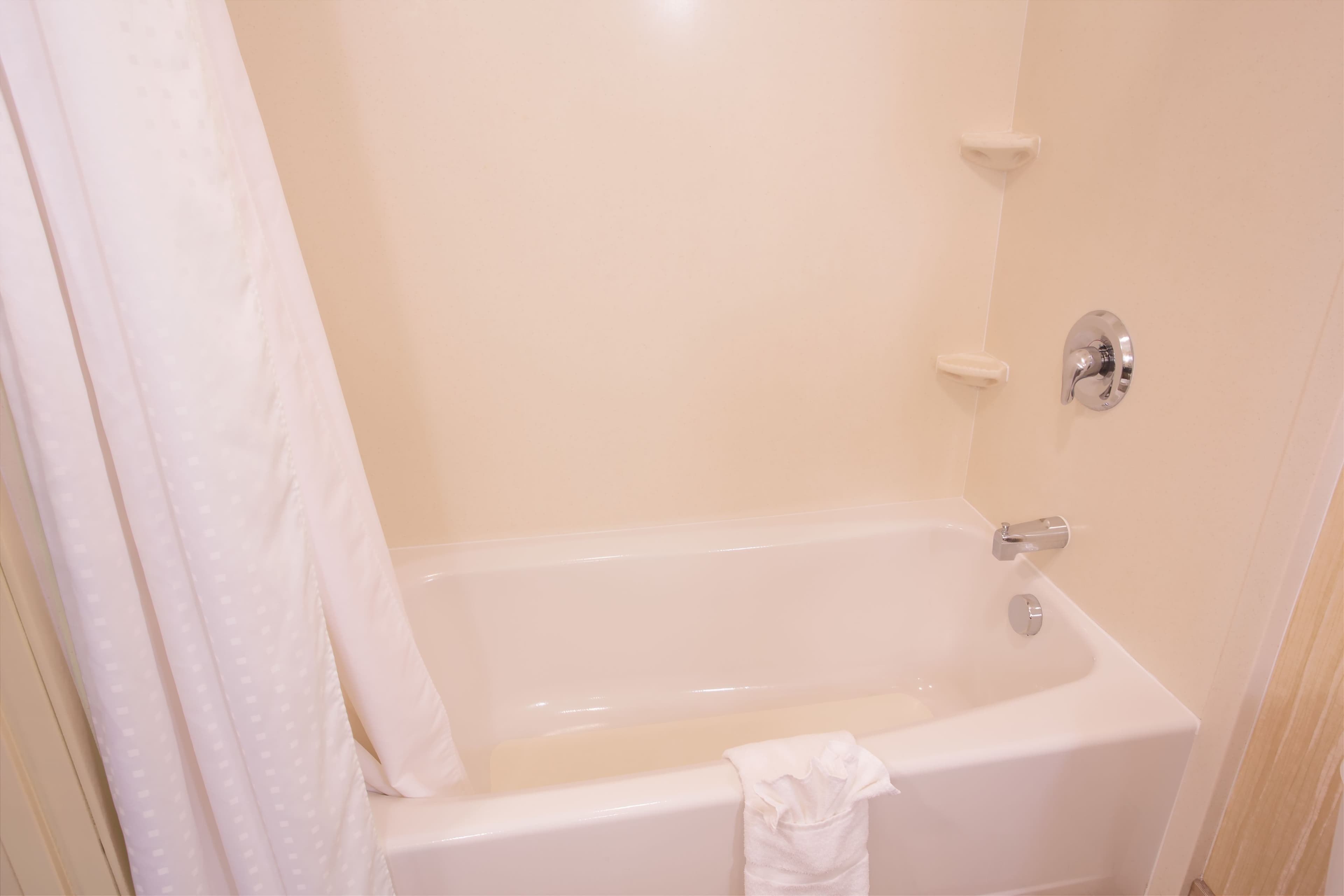 Holiday Inn Yakima — 18