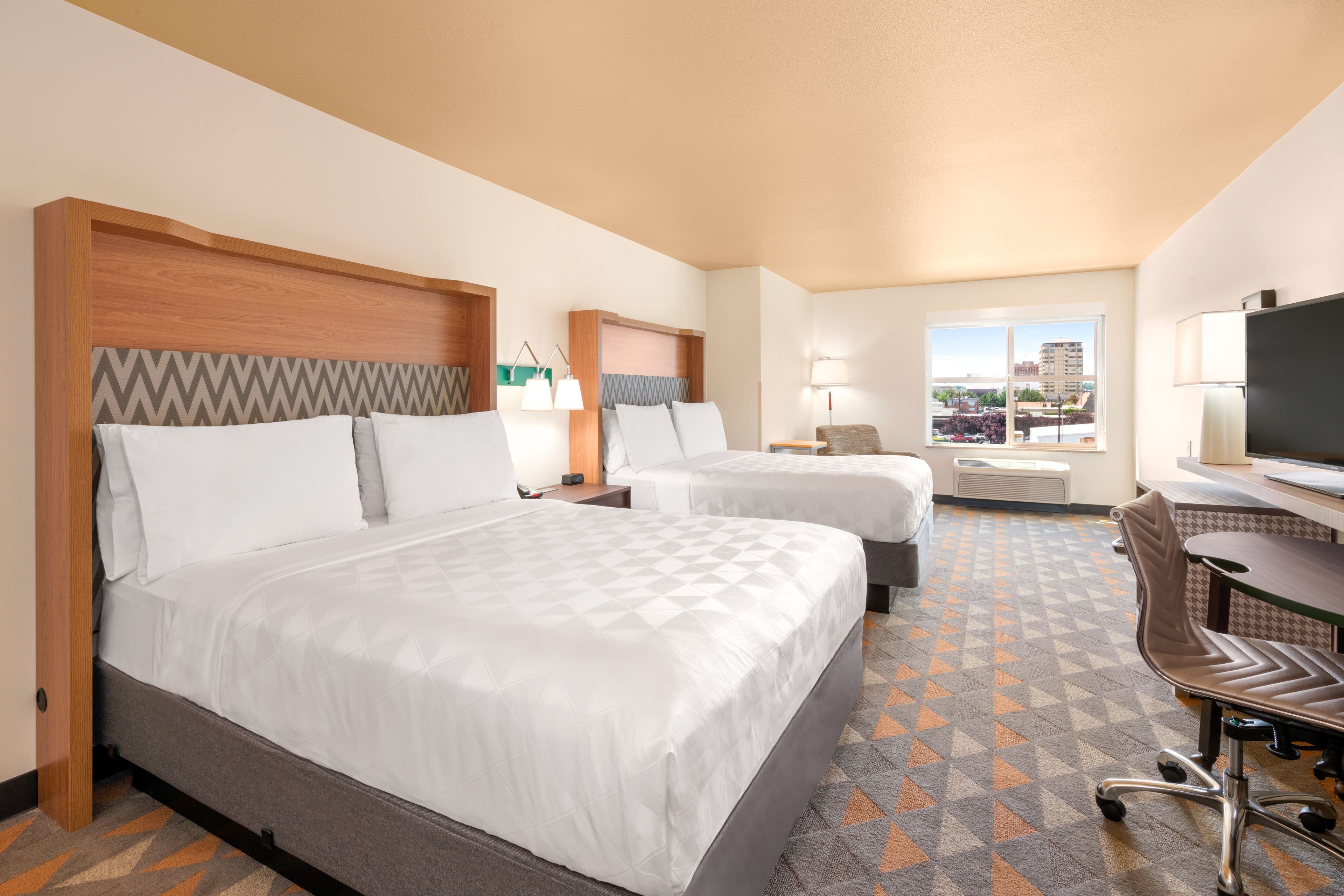 Holiday Inn Yakima — 14