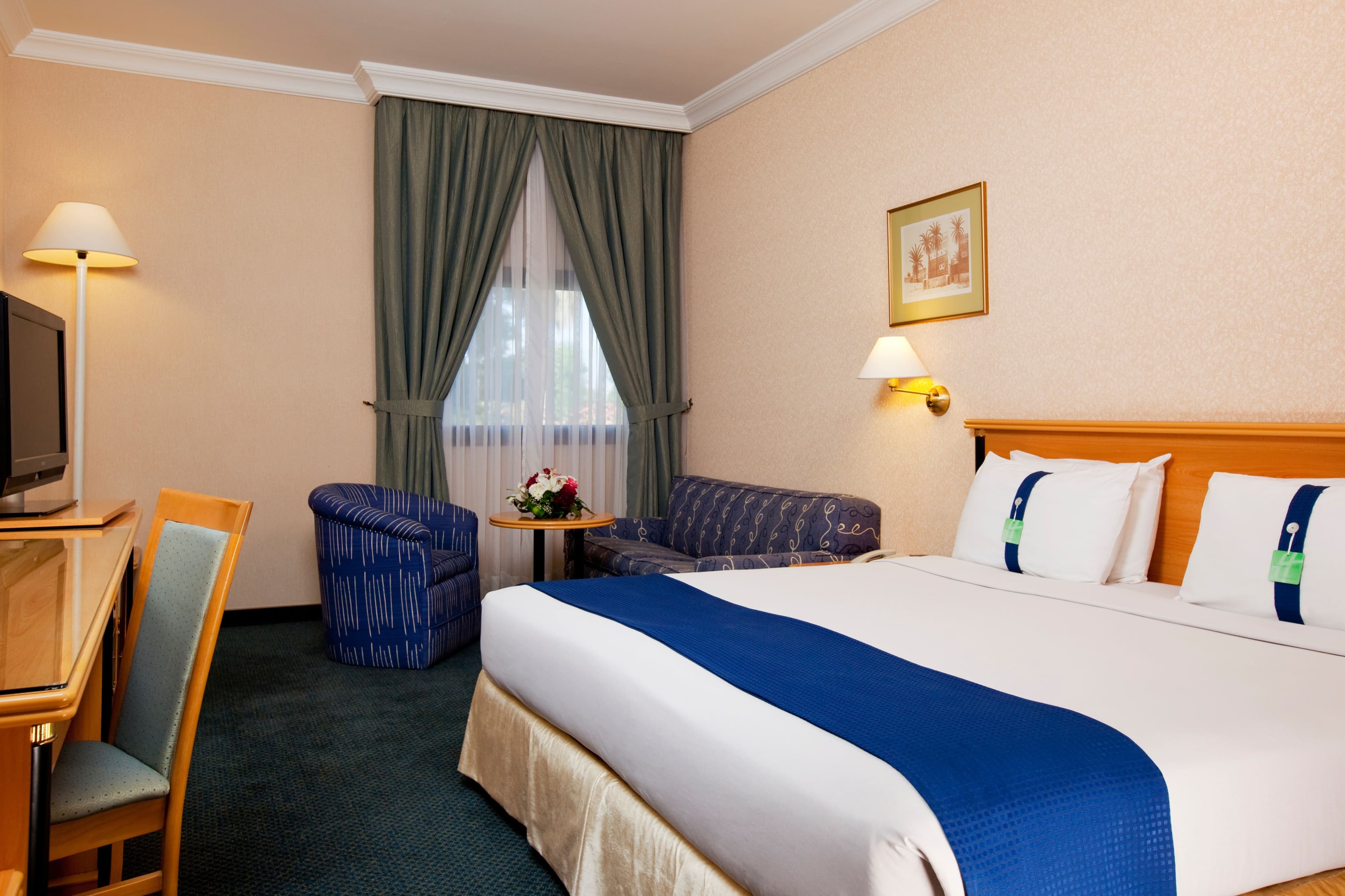 Holiday Inn Yanbu — 6