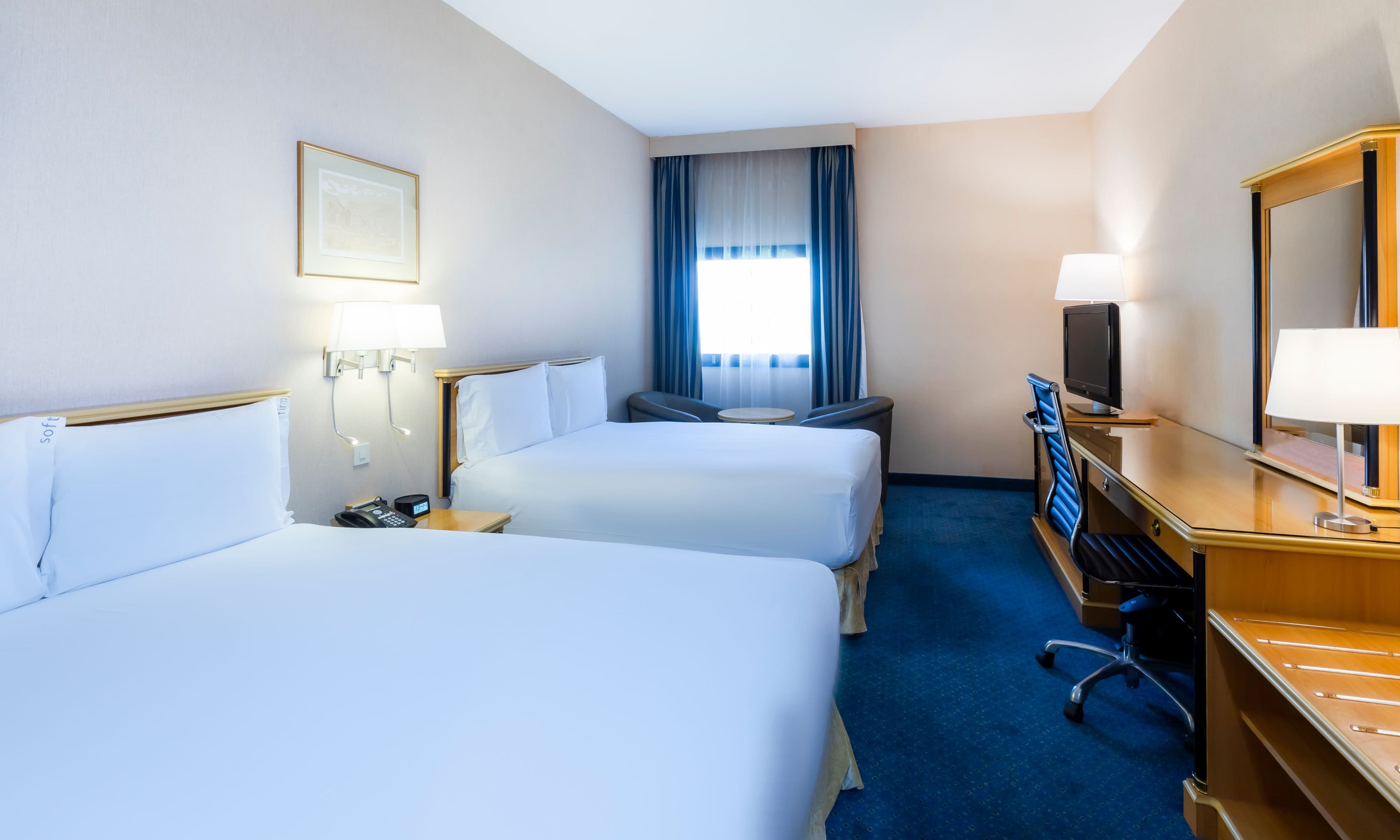Holiday Inn Yanbu — 11