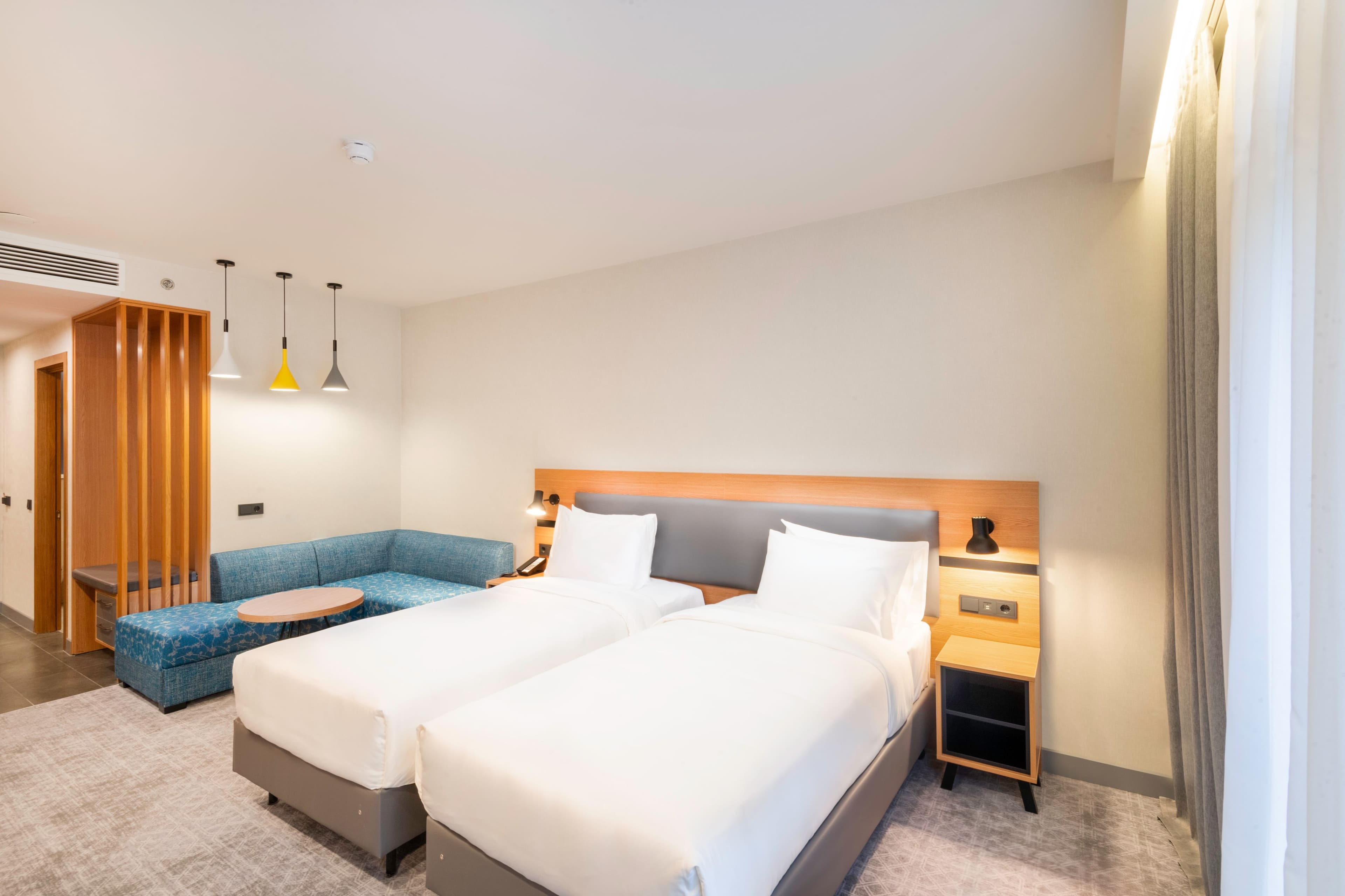 Holiday Inn Yerevan - Republic Square - Image 4