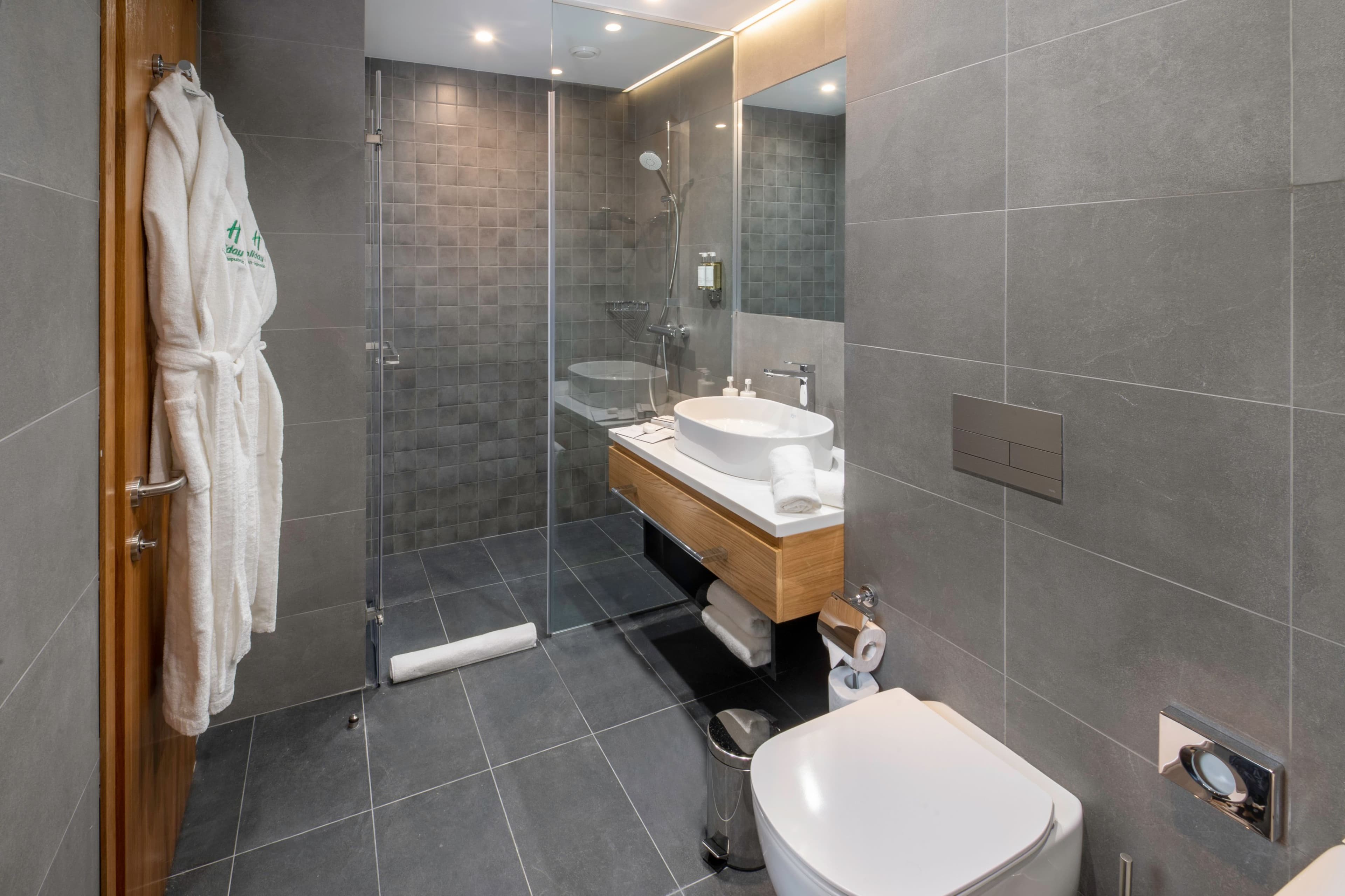 Holiday Inn Yerevan - Republic Square — 25
