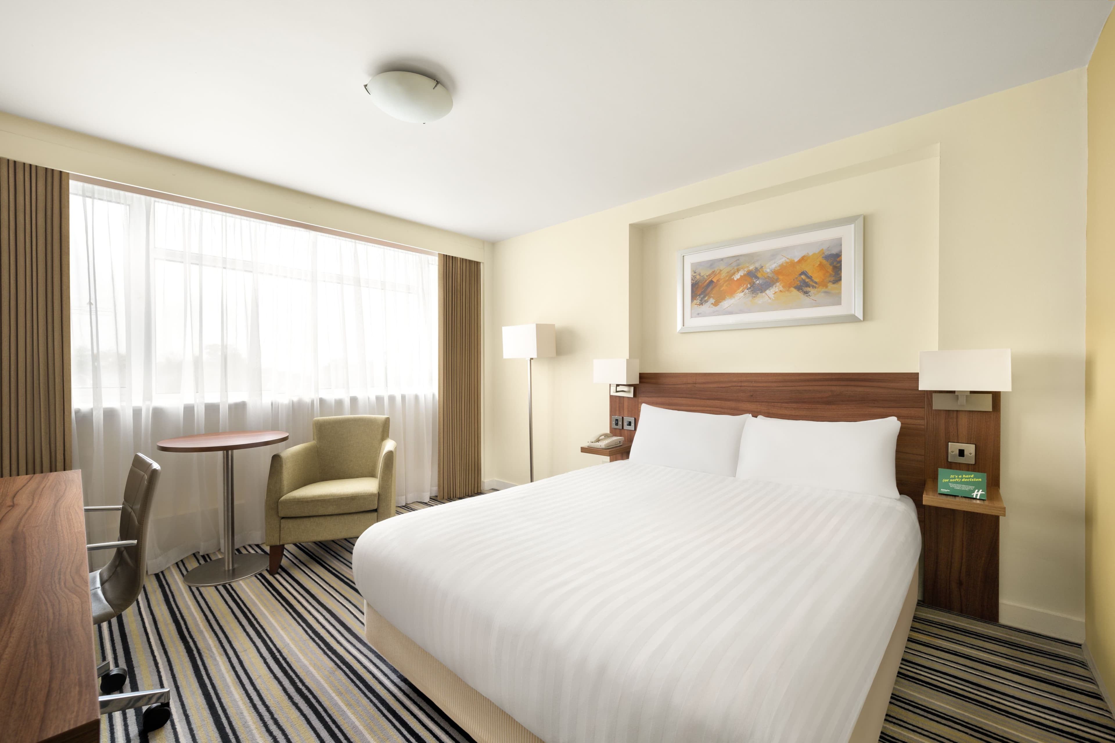 Holiday Inn York - Image 5