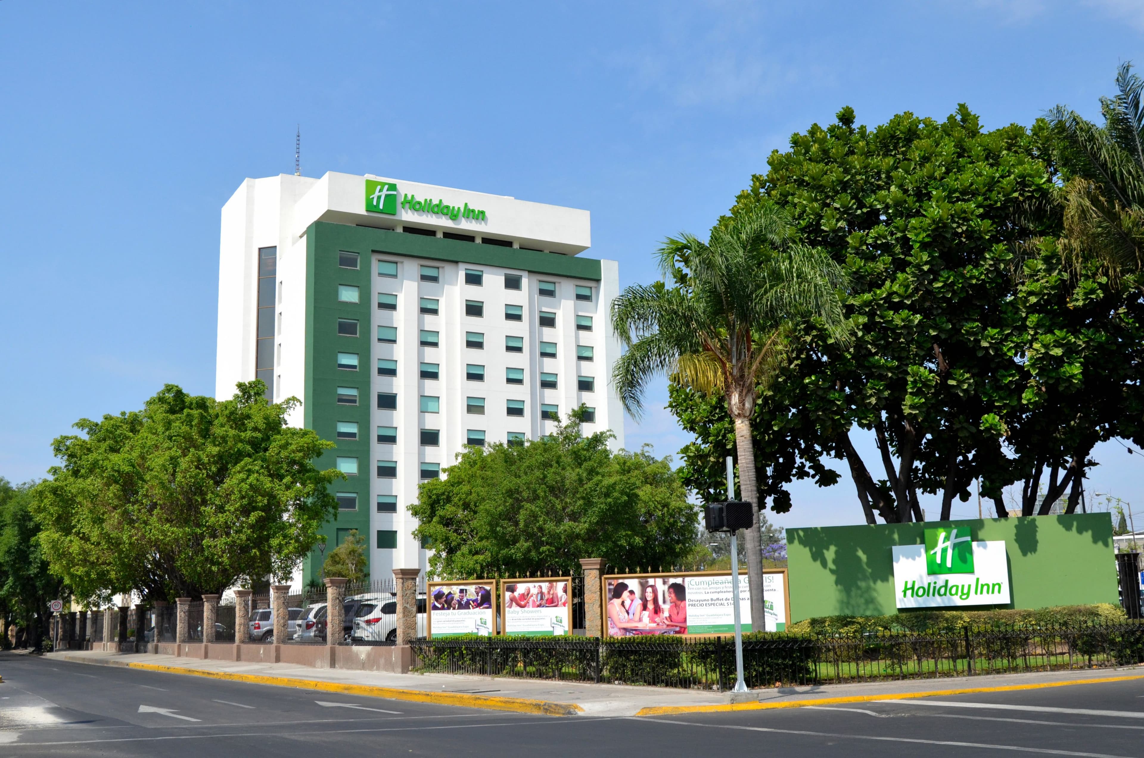 Holiday Inn Guadalajara Expo - Image 1