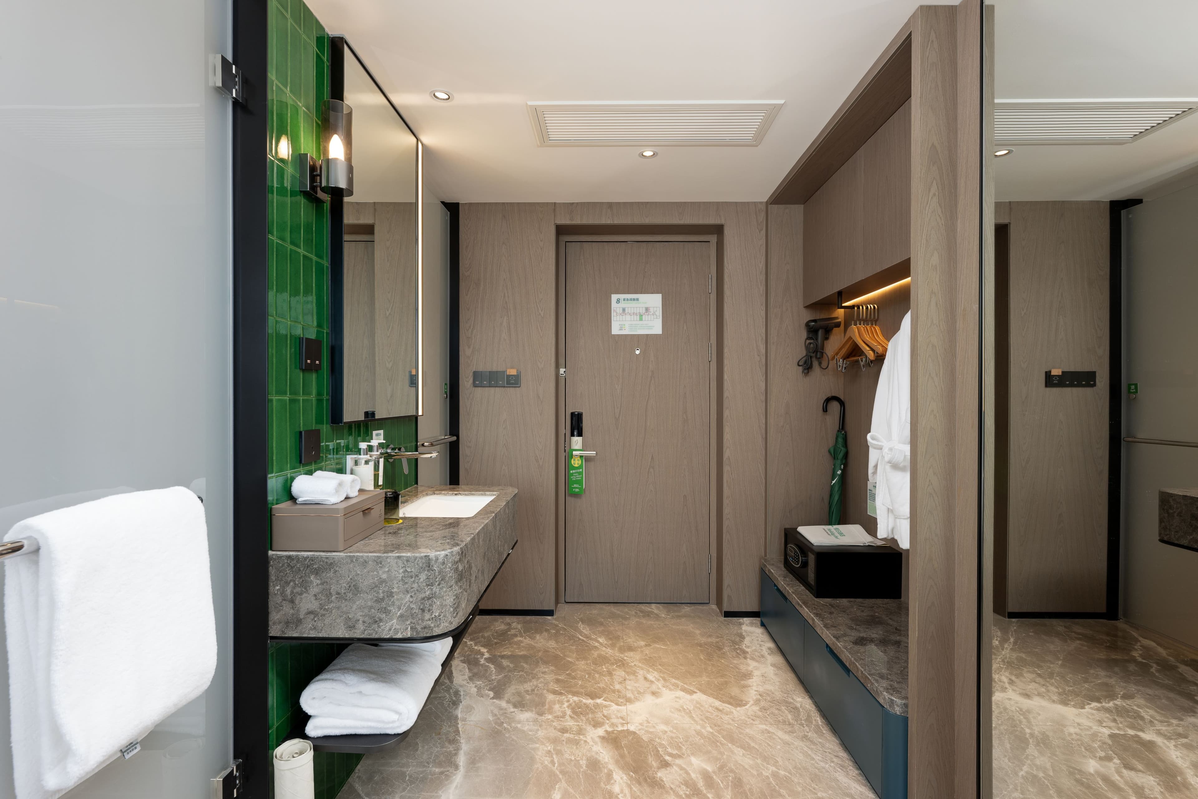 Holiday Inn Zhengzhou Zhongzhou — 10