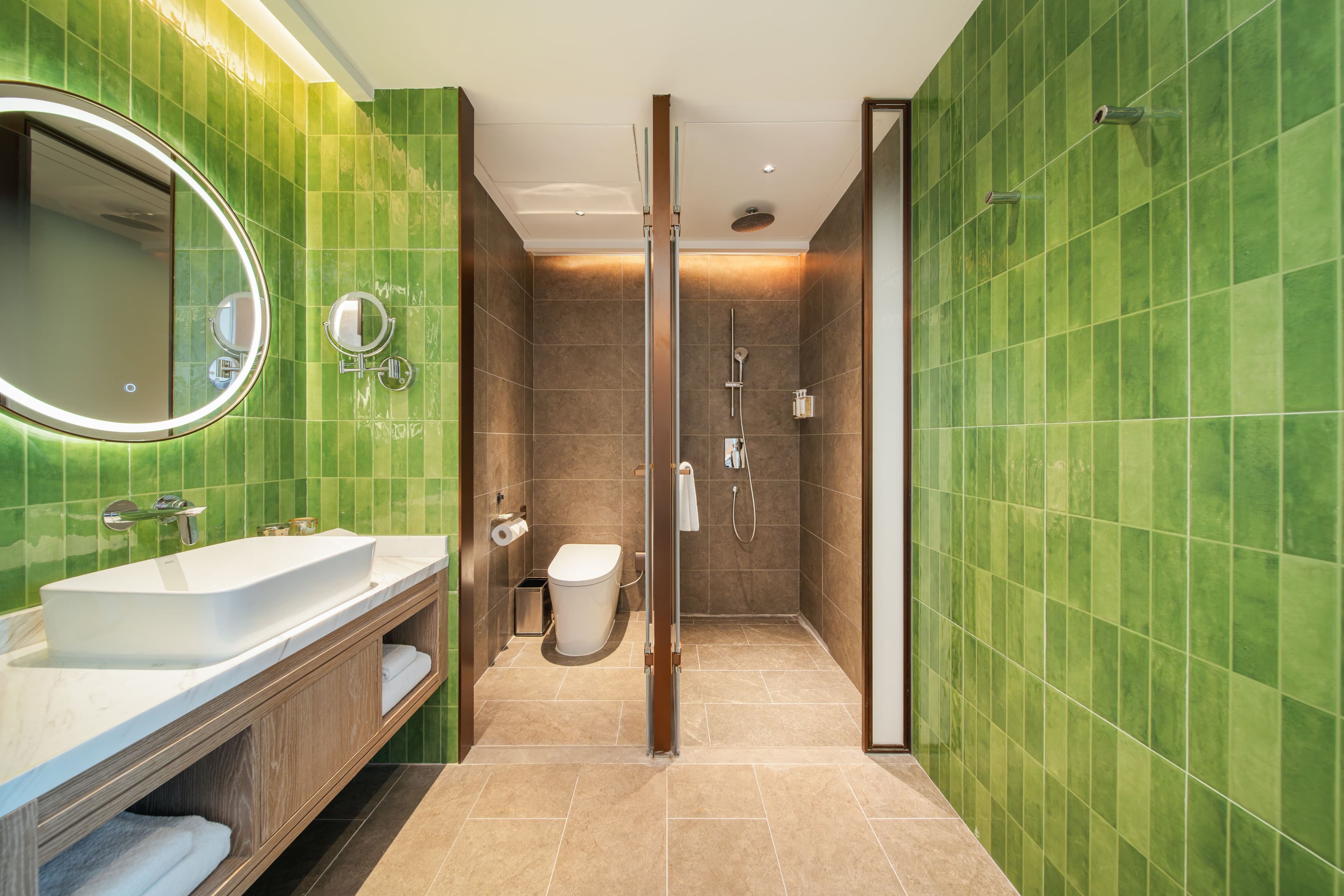 Holiday Inn Zhuhai City Center — 20