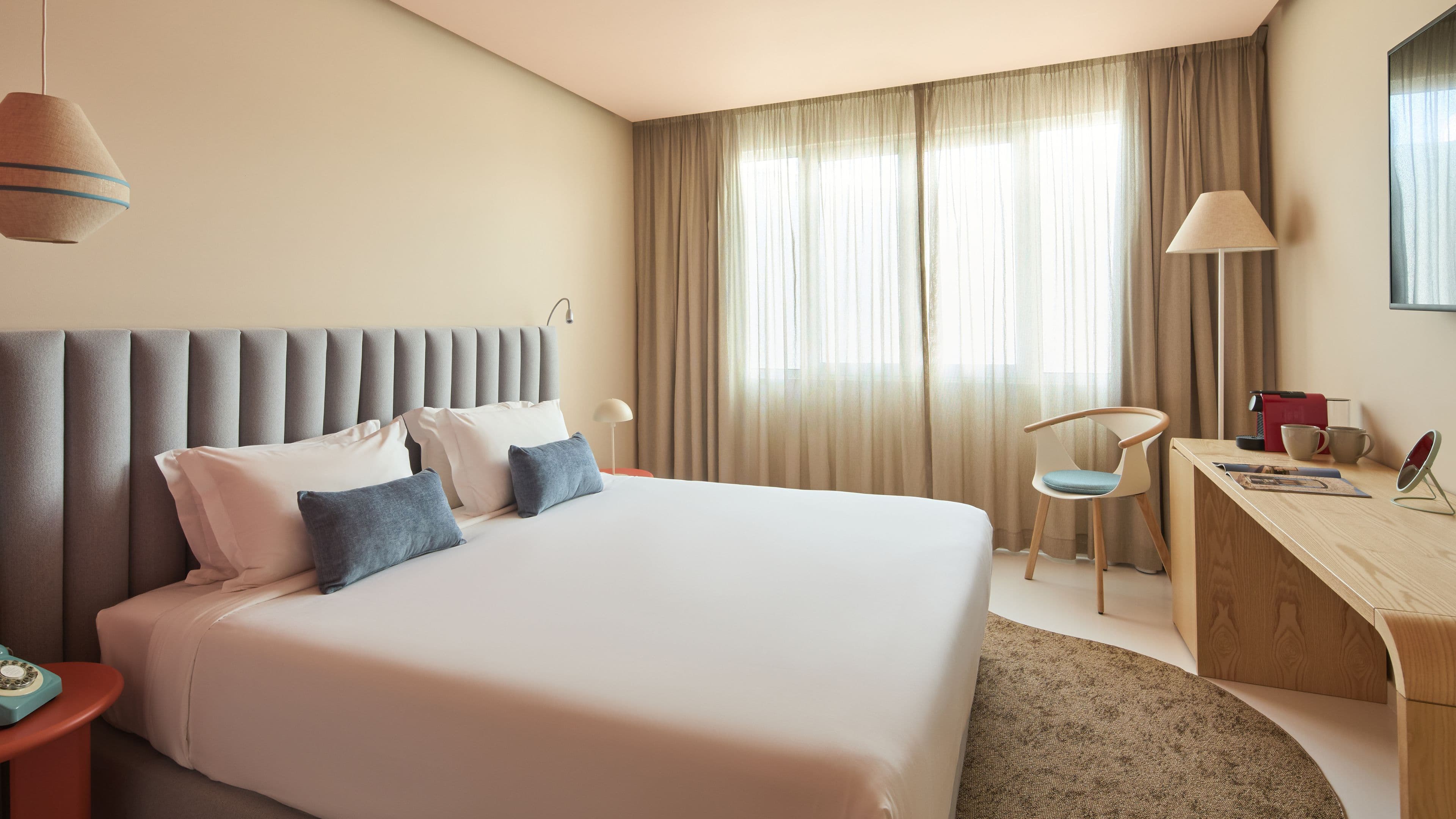 Hotel Indigo Albufeira - Image 2