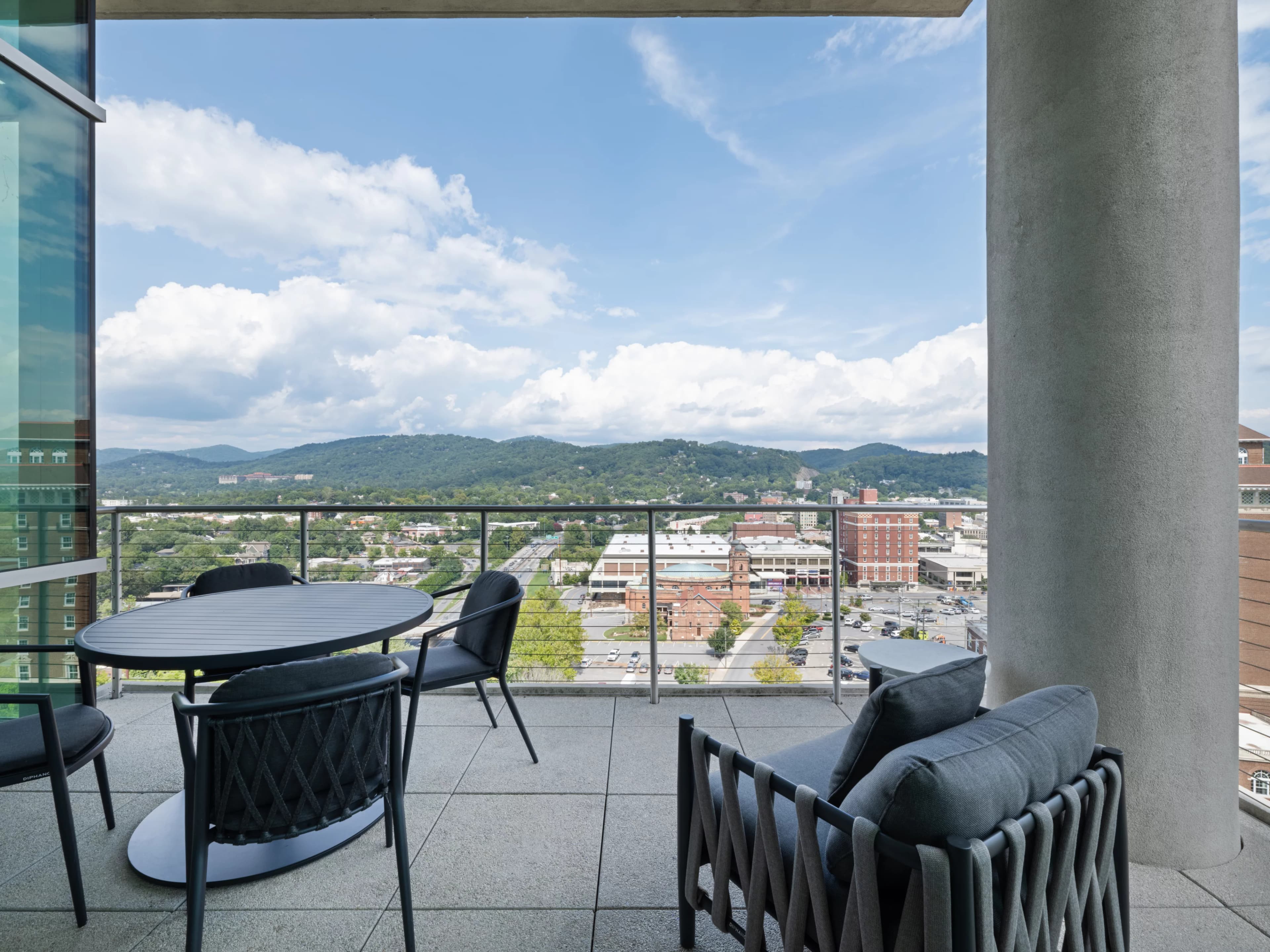 Hotel Indigo Asheville Downtown — 76