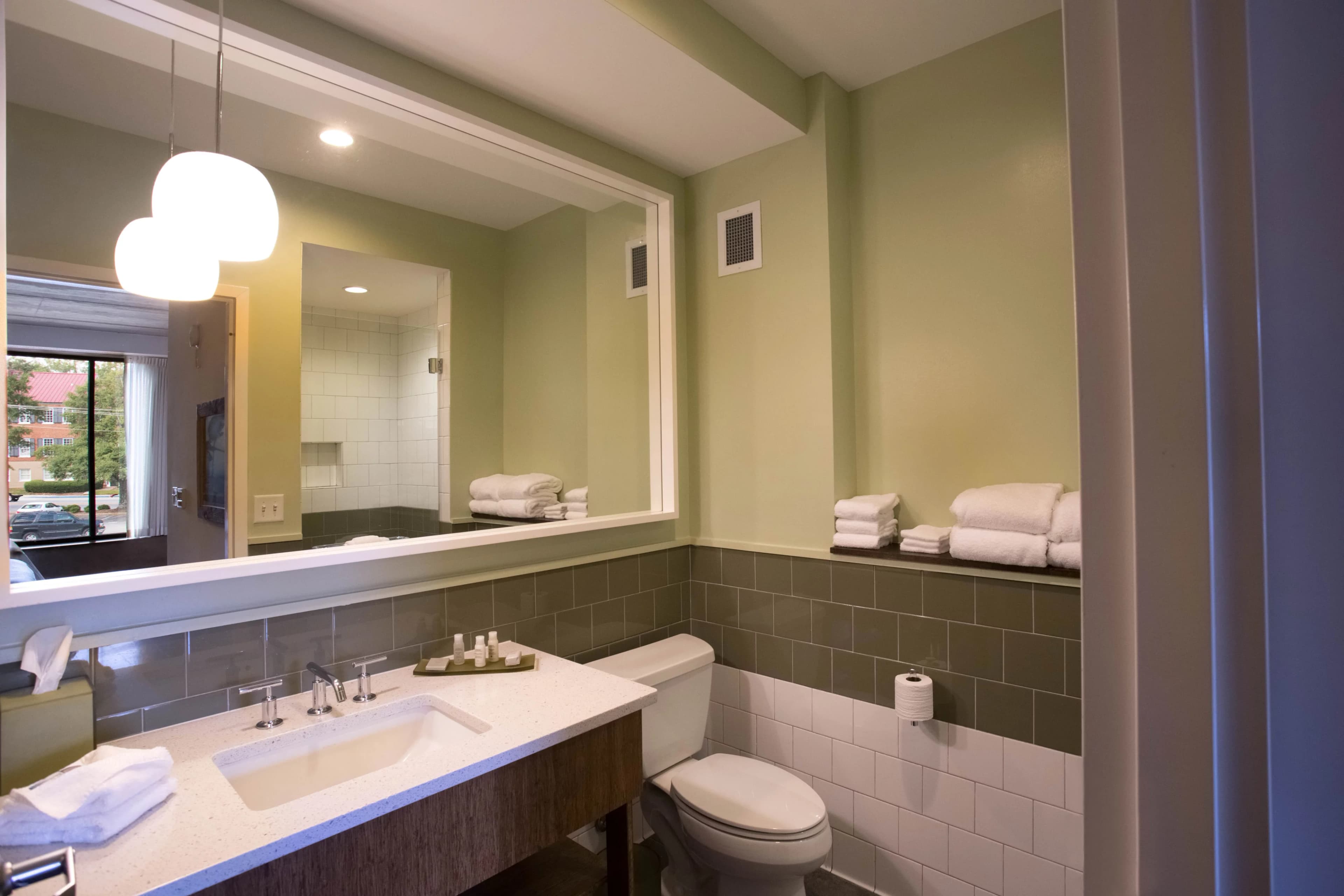 Hotel Indigo Athens Downtown - Univ Area — 4