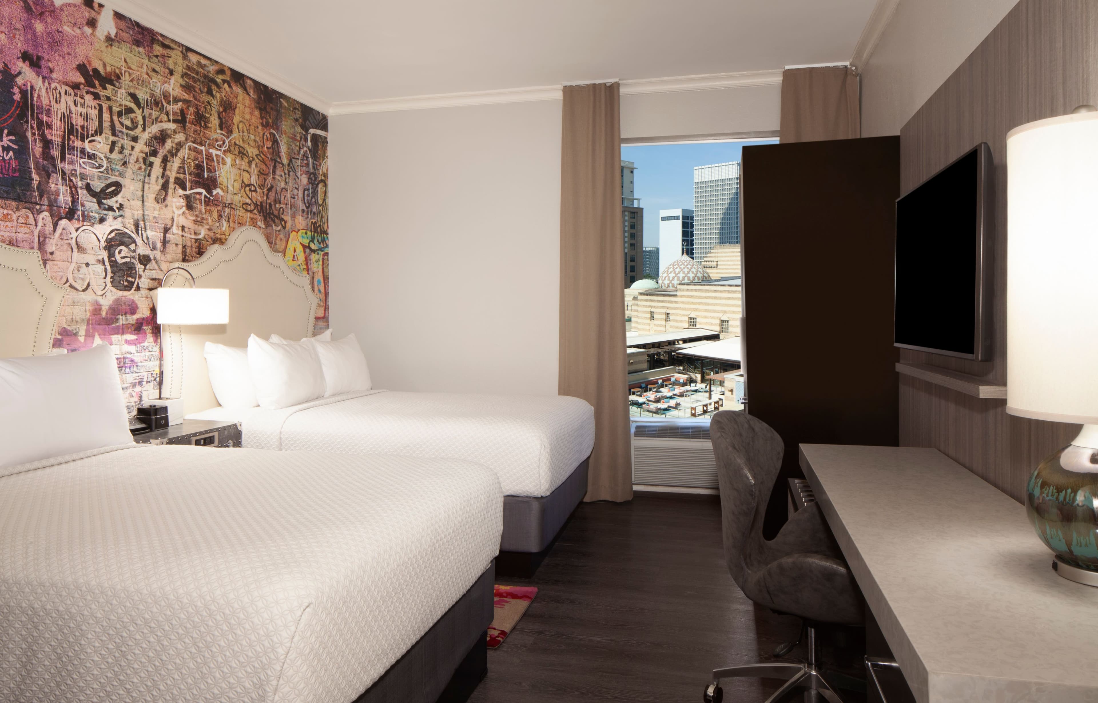 Hotel Indigo Atlanta Midtown — 100
