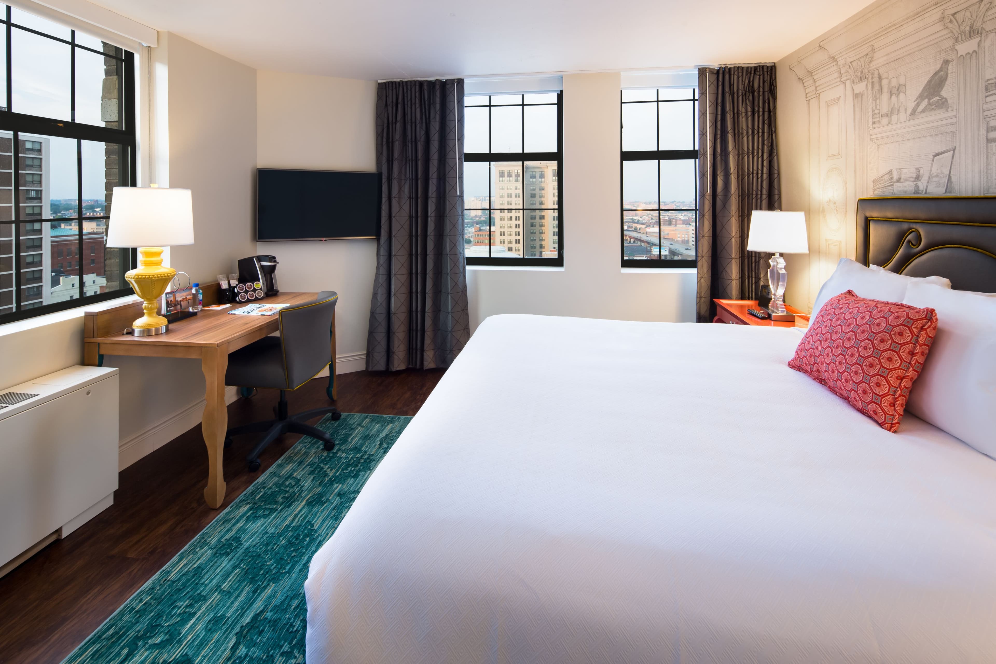 Hotel Indigo Baltimore Downtown — 12